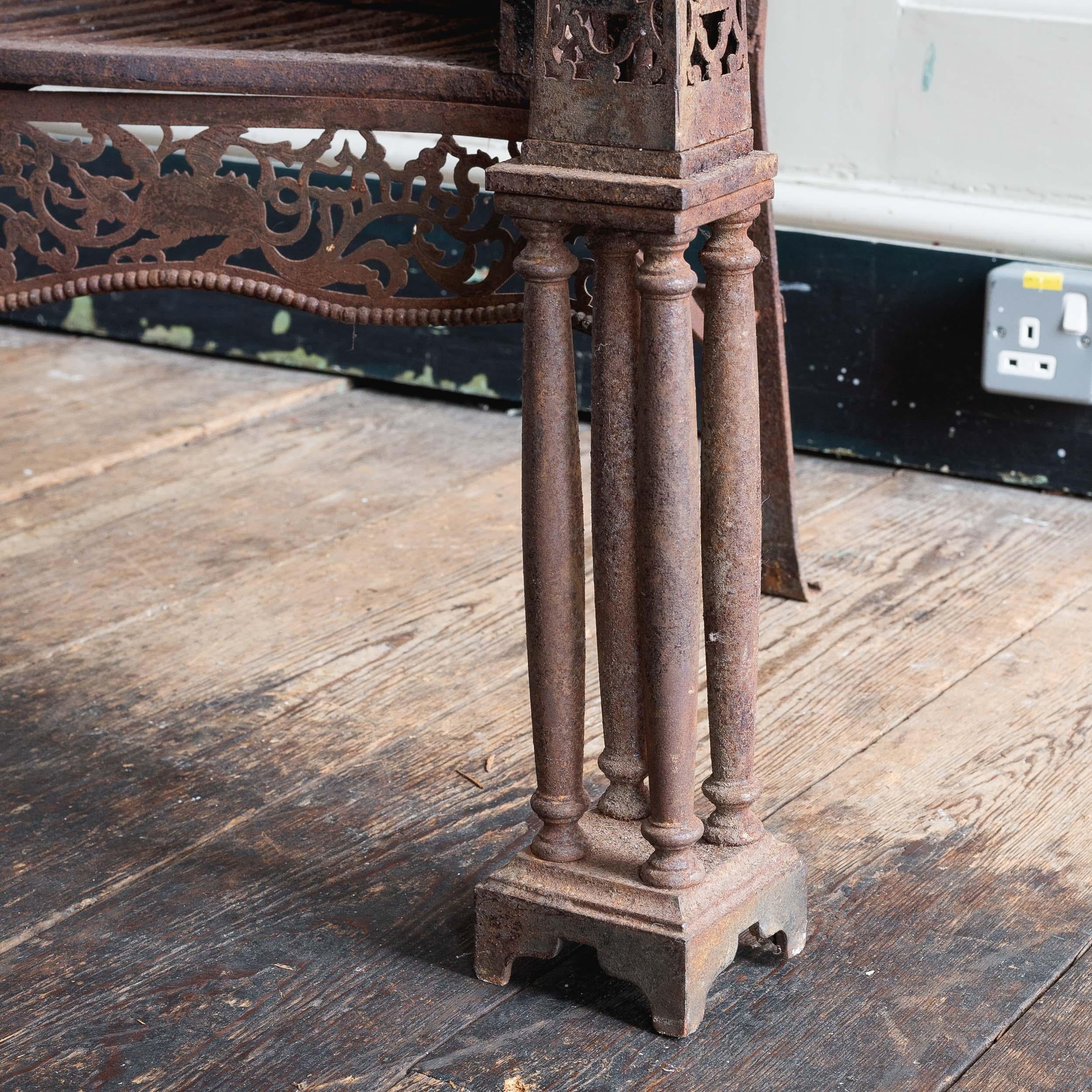 Late 18th Century Large George III Wrought Iron Fire Grate For Sale