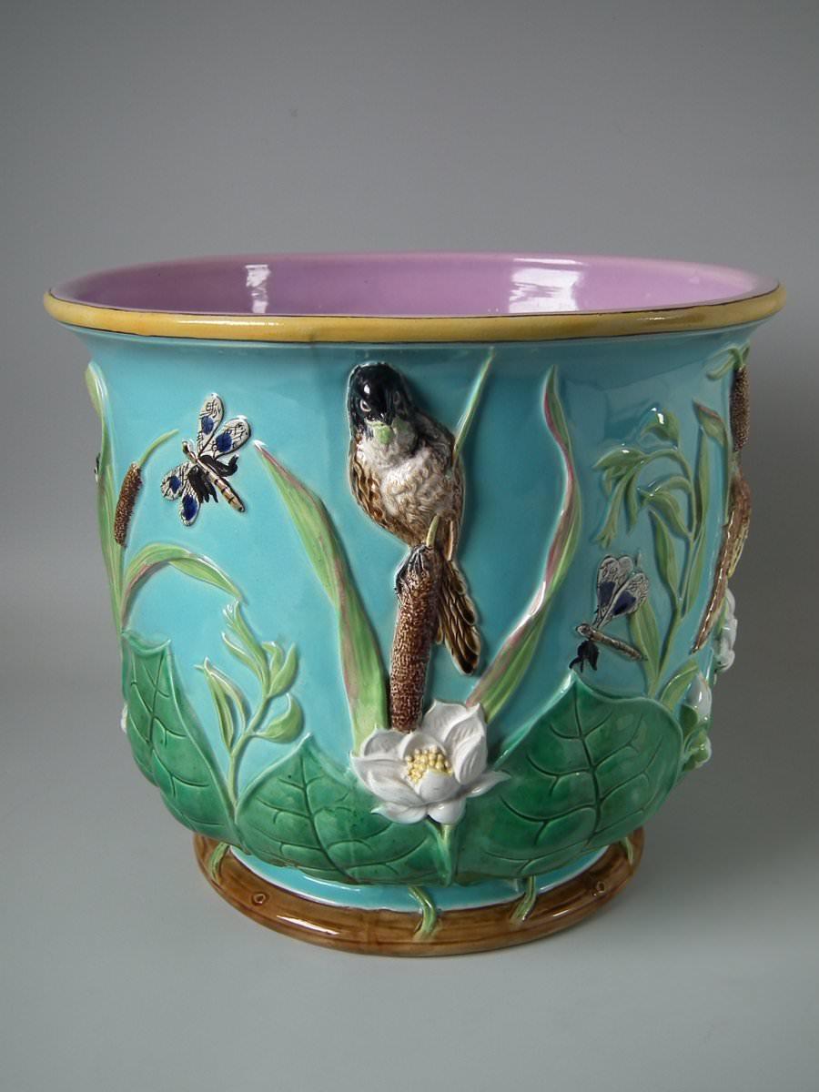 Late 19th Century Large George Jones Majolica Bird and Pond Lily Jardinière