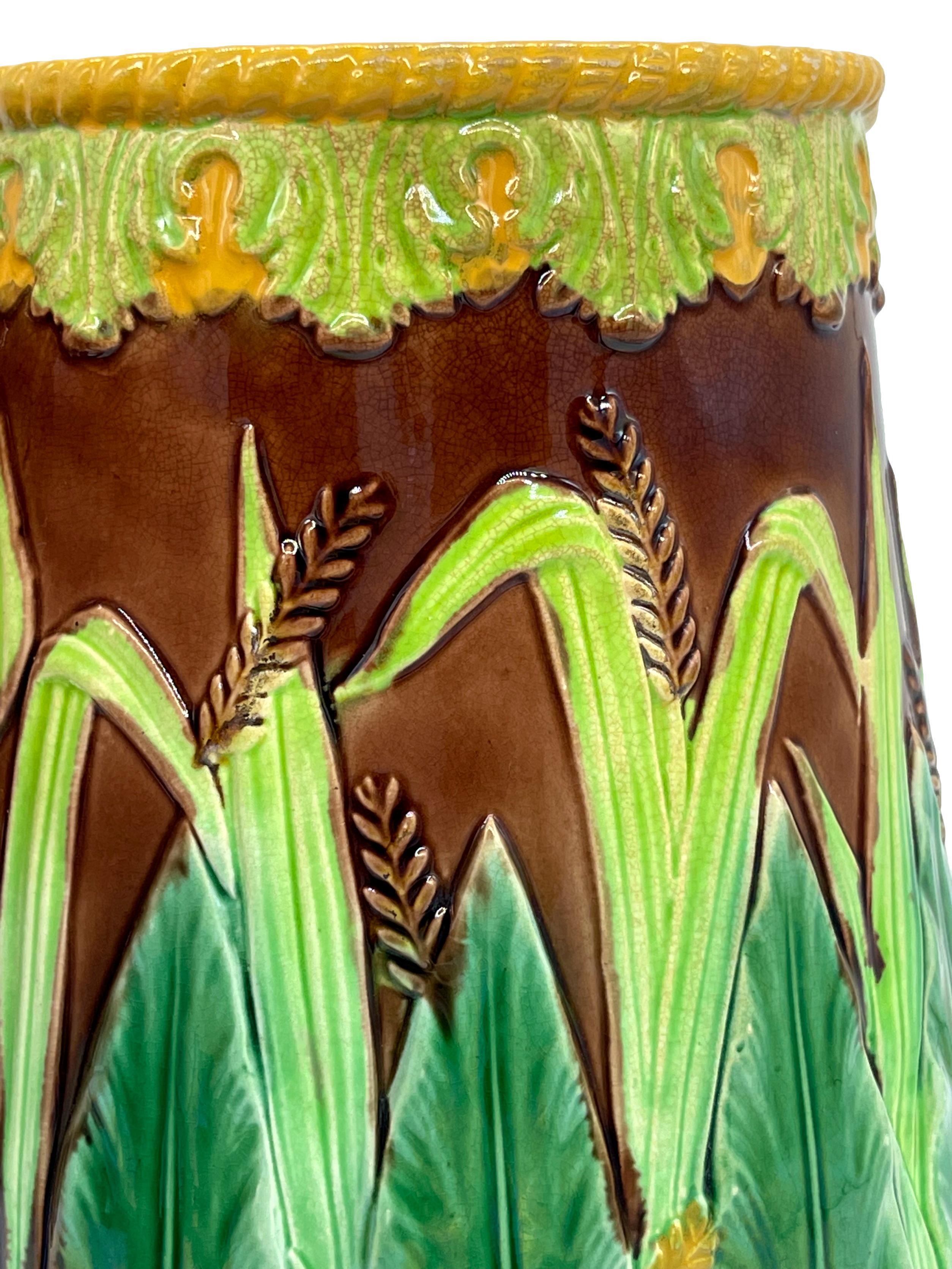 Large George Jones Majolica Wheat Pitcher with Green Acanthus Leaves, ca. 1875 2