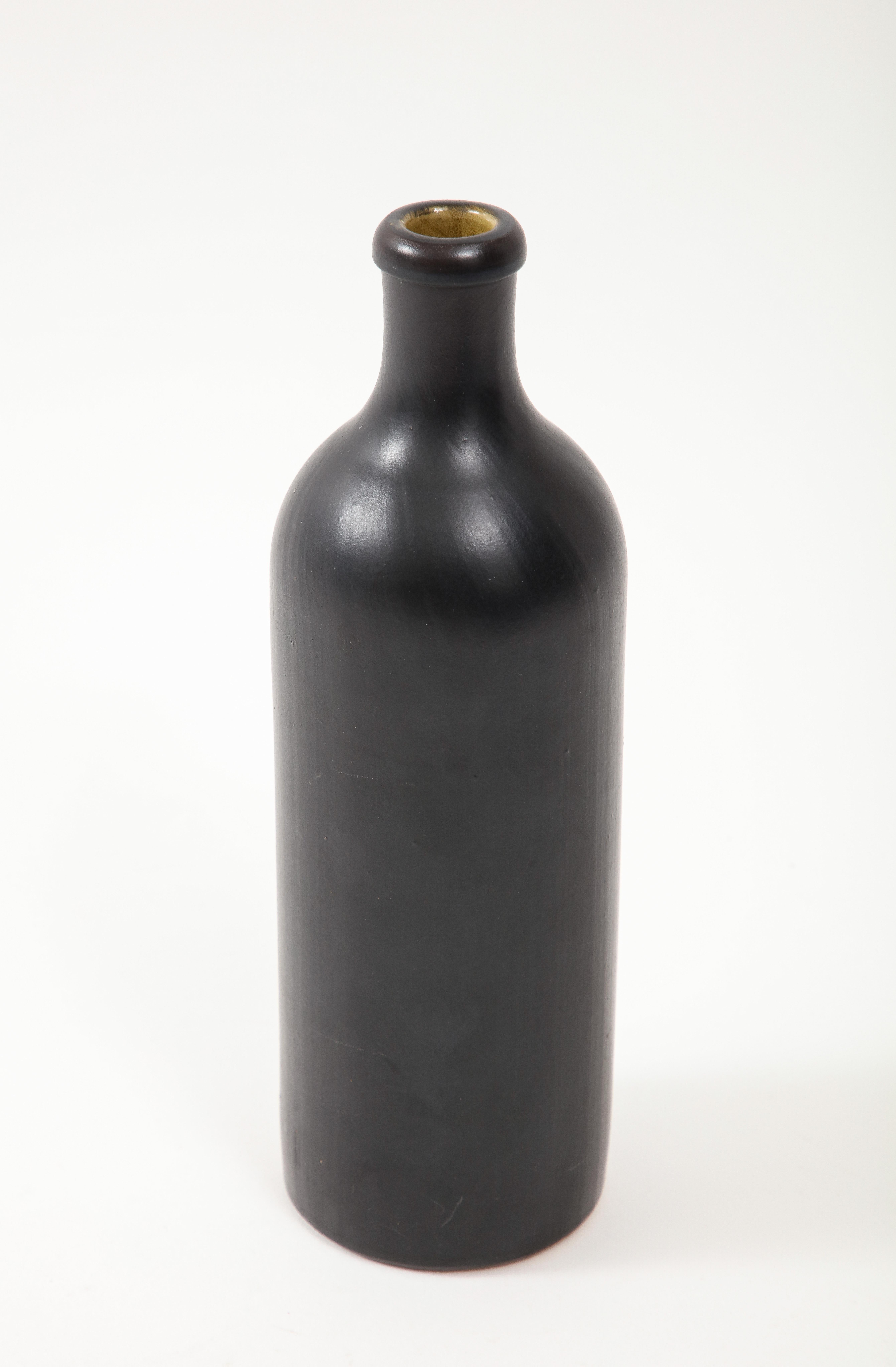 Große schwarze, matte Vase im Georges Jouve-Stil, Frankreich, um 1950 im Angebot 2