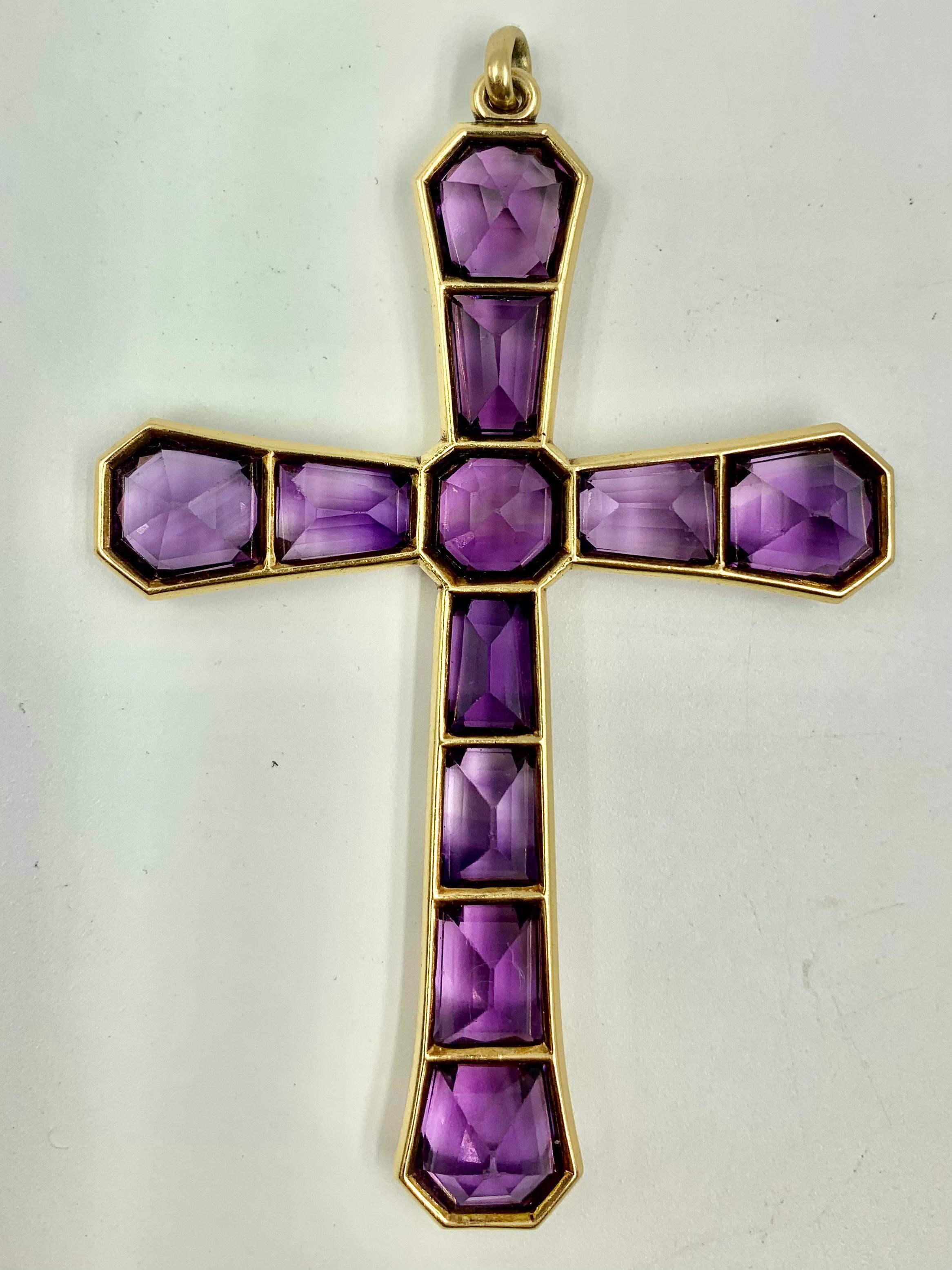 Women's or Men's Large Early 19th Century Georgian 18K Gold Invisibly Set Faceted Amethyst Cross