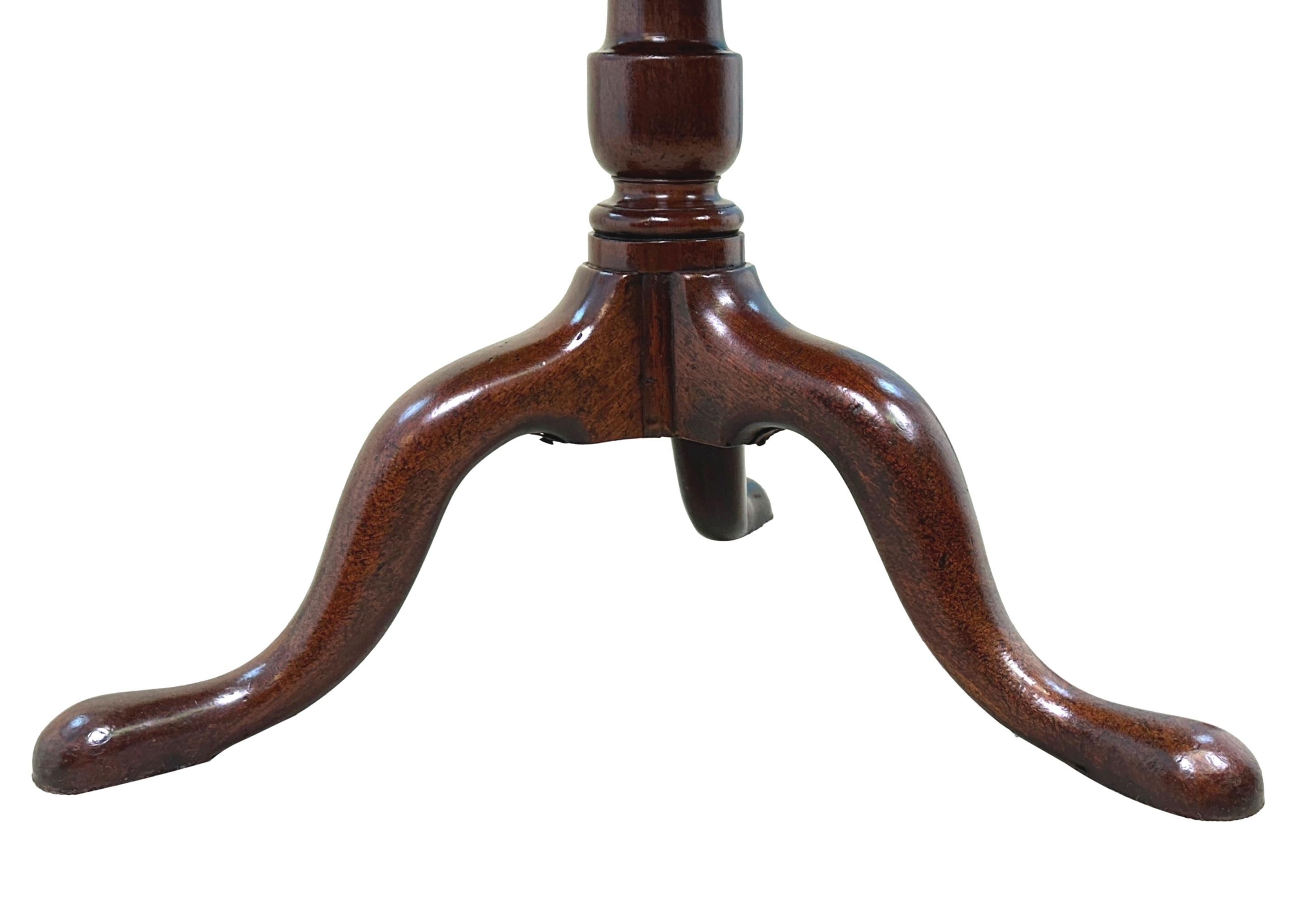 Large Georgian 18th Century Mahogany Tripod Table For Sale 1