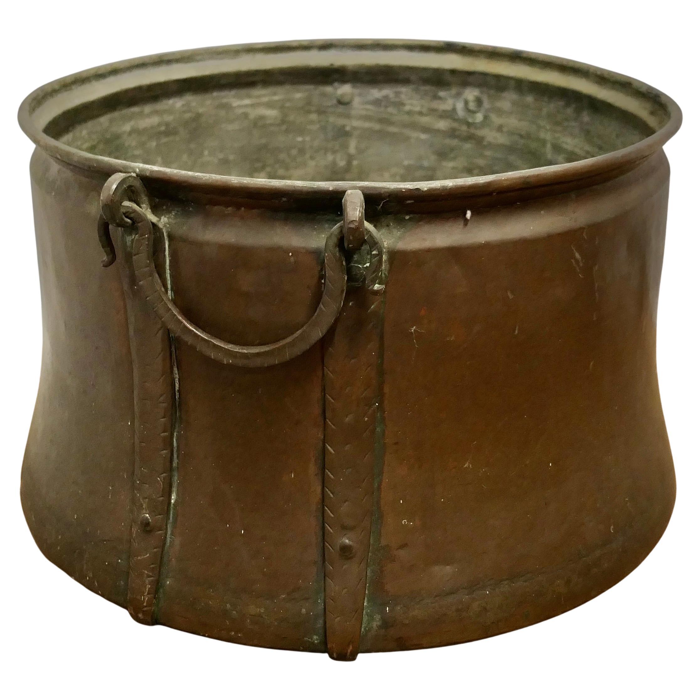 Large Georgian Copper Cauldron or Log Bin     For Sale