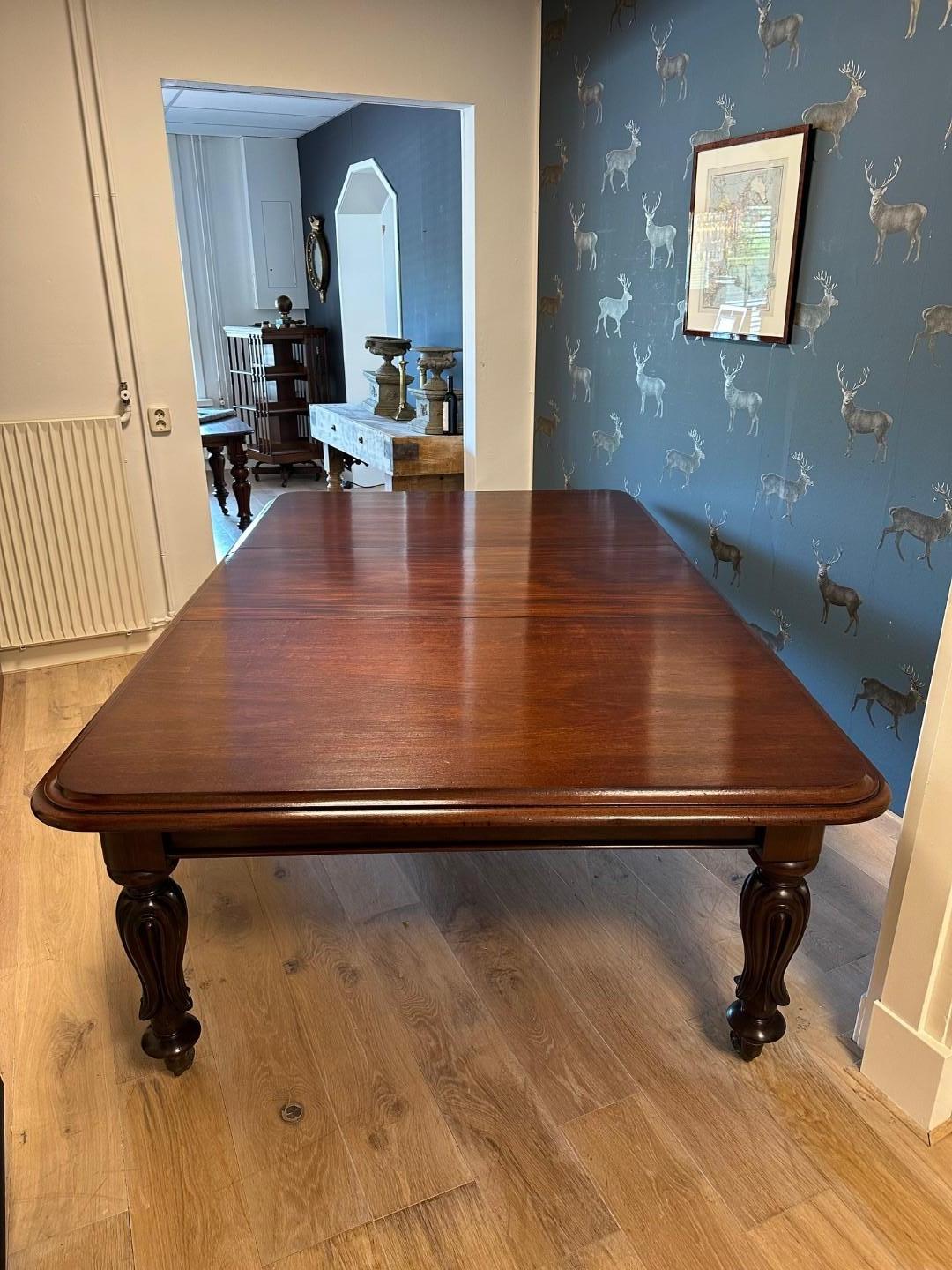 Large Georgian dining table en vente 6