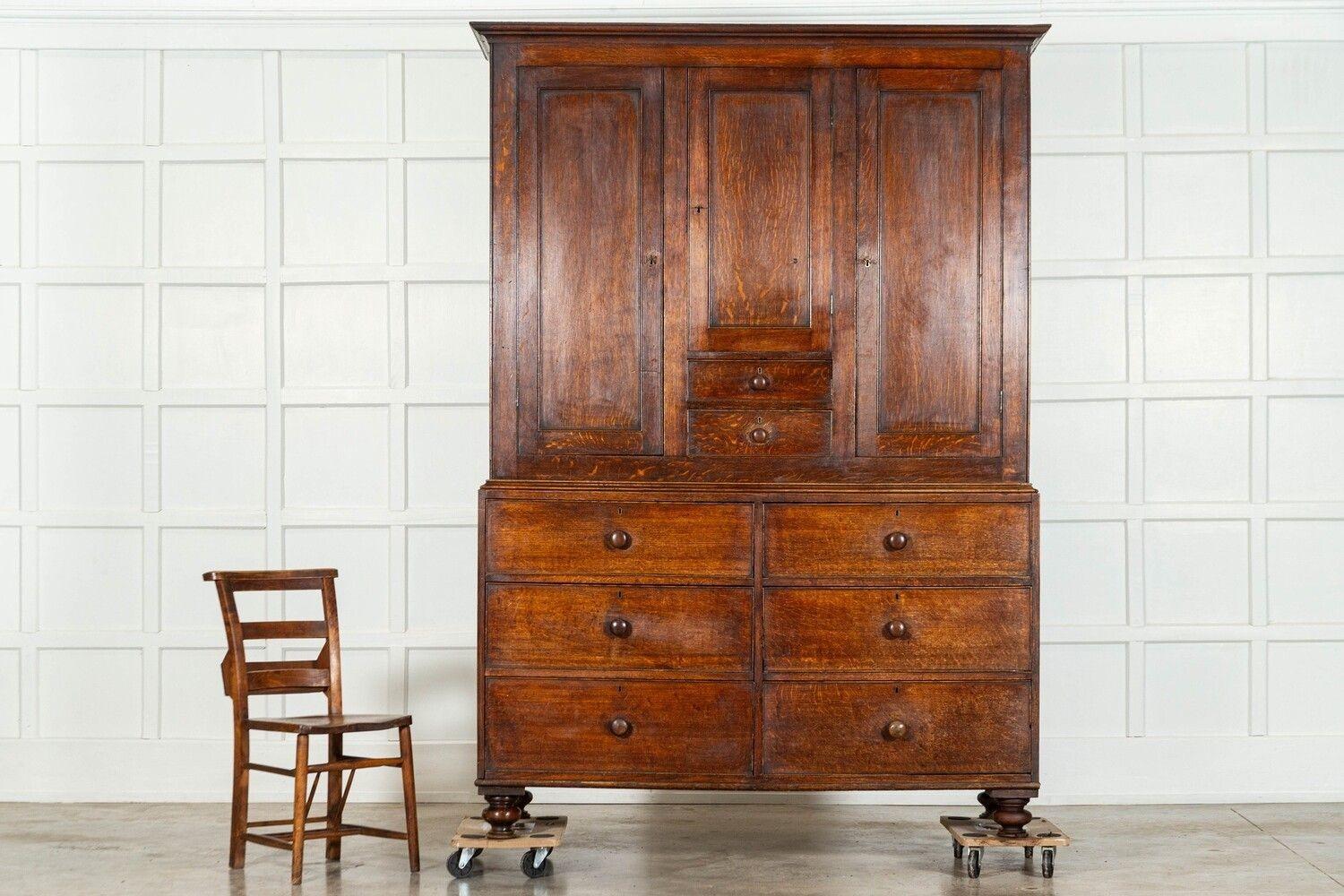 Large Georgian English Oak Linen Press Cupboard For Sale 3