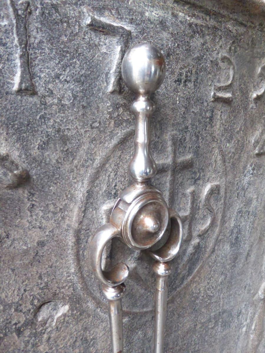 Neoclassical Large Georgian Fireplace Tongs, Early 19th Century For Sale