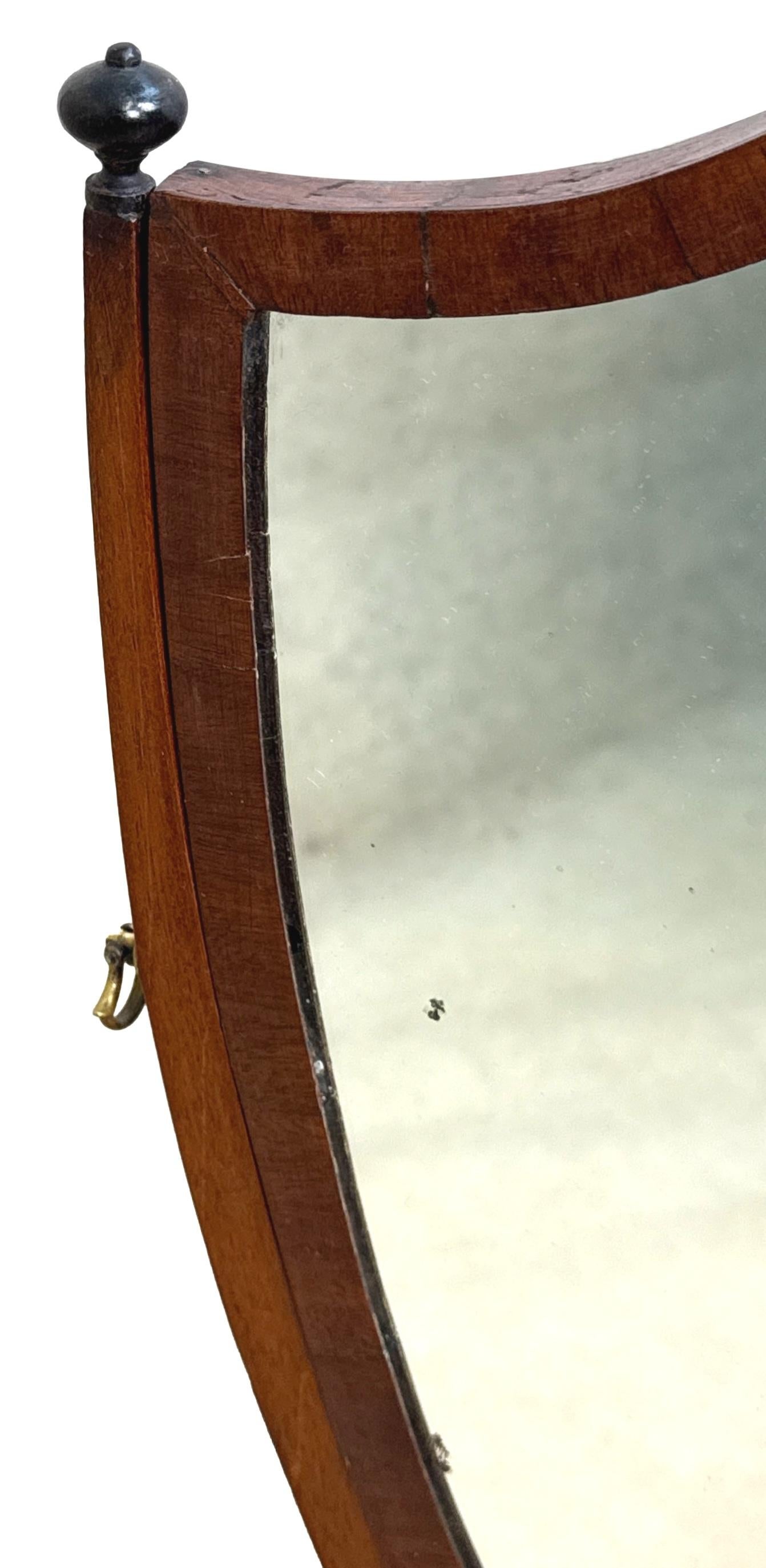 Large Georgian Mahogany Serpentine Dressing Table Mirror en venta 3