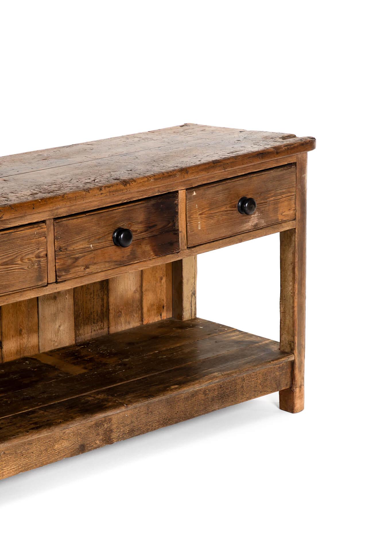 Grand buffet géorgien en Oak Oak en vente 2