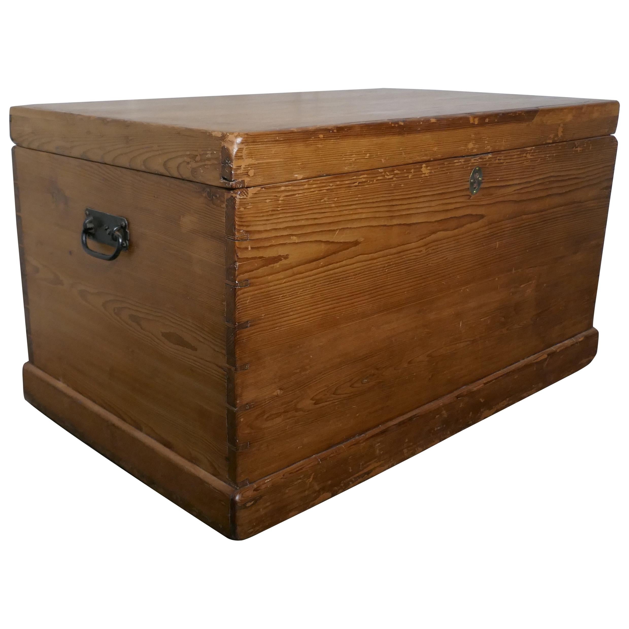 Large Pine Blanket Box or Coffee Table at 1stDibs