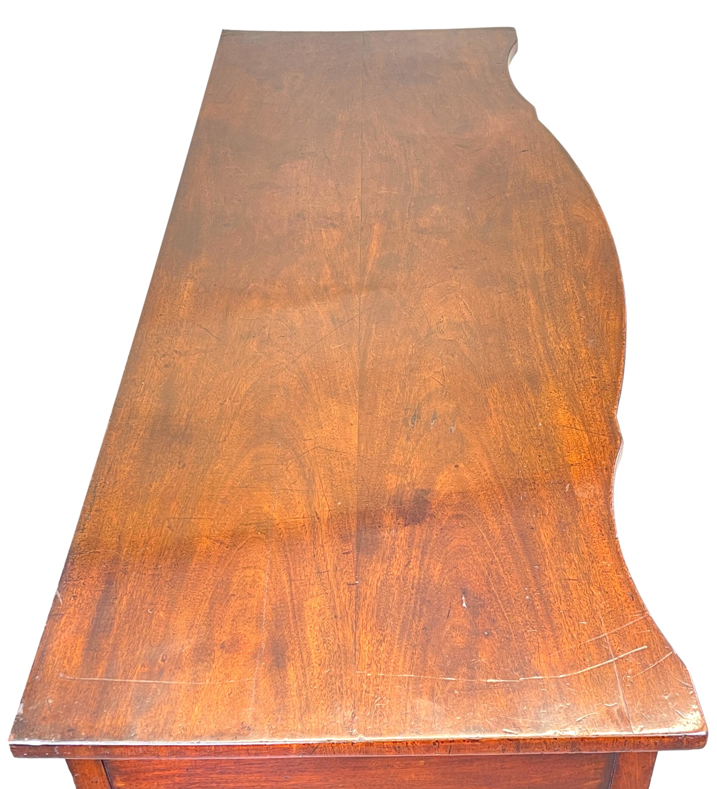 18th Century Large Georgian Serpentine Sideboard For Sale