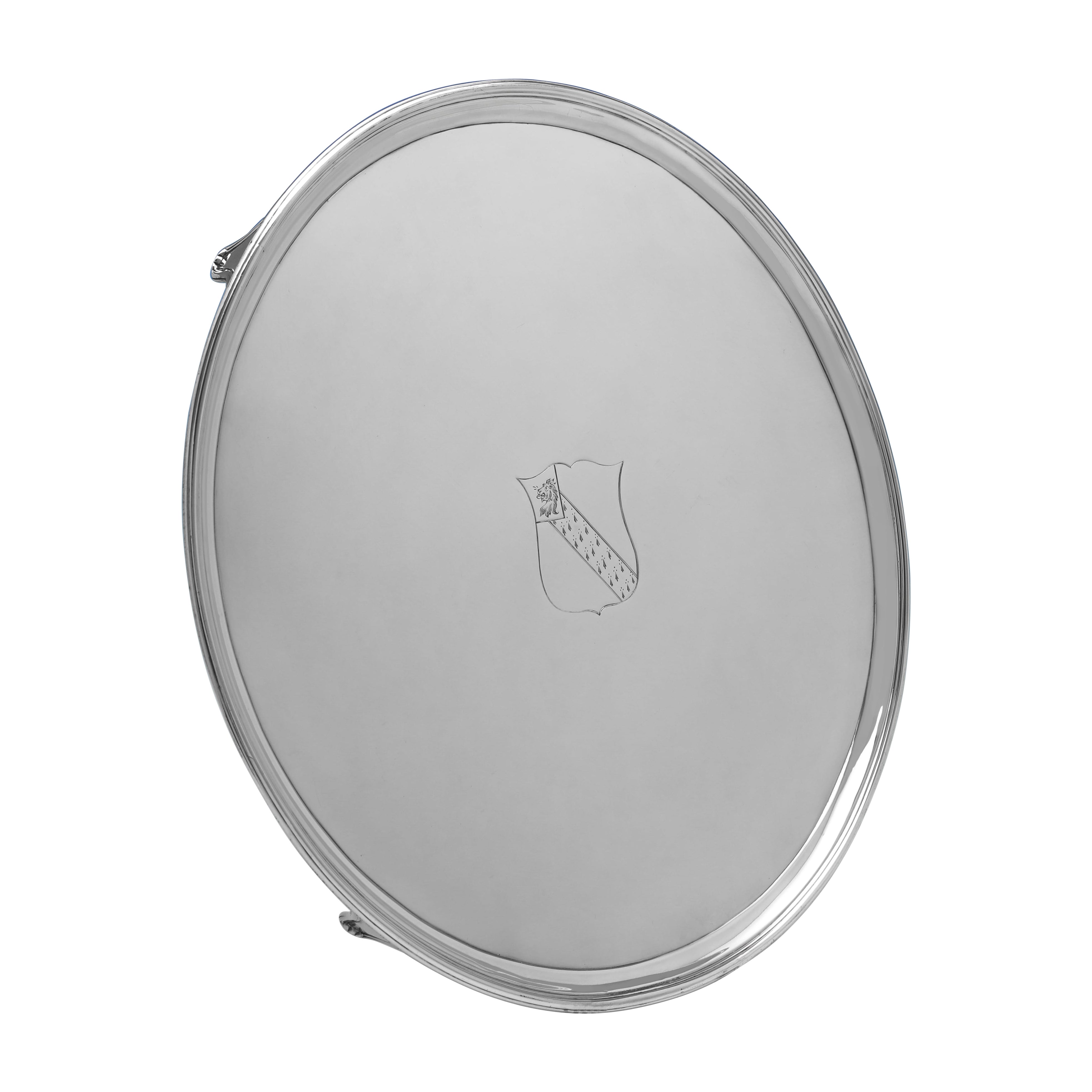 Grande salverino georgiano in argento sterling - diametro 16,25 pollici - realizzato nel 1792