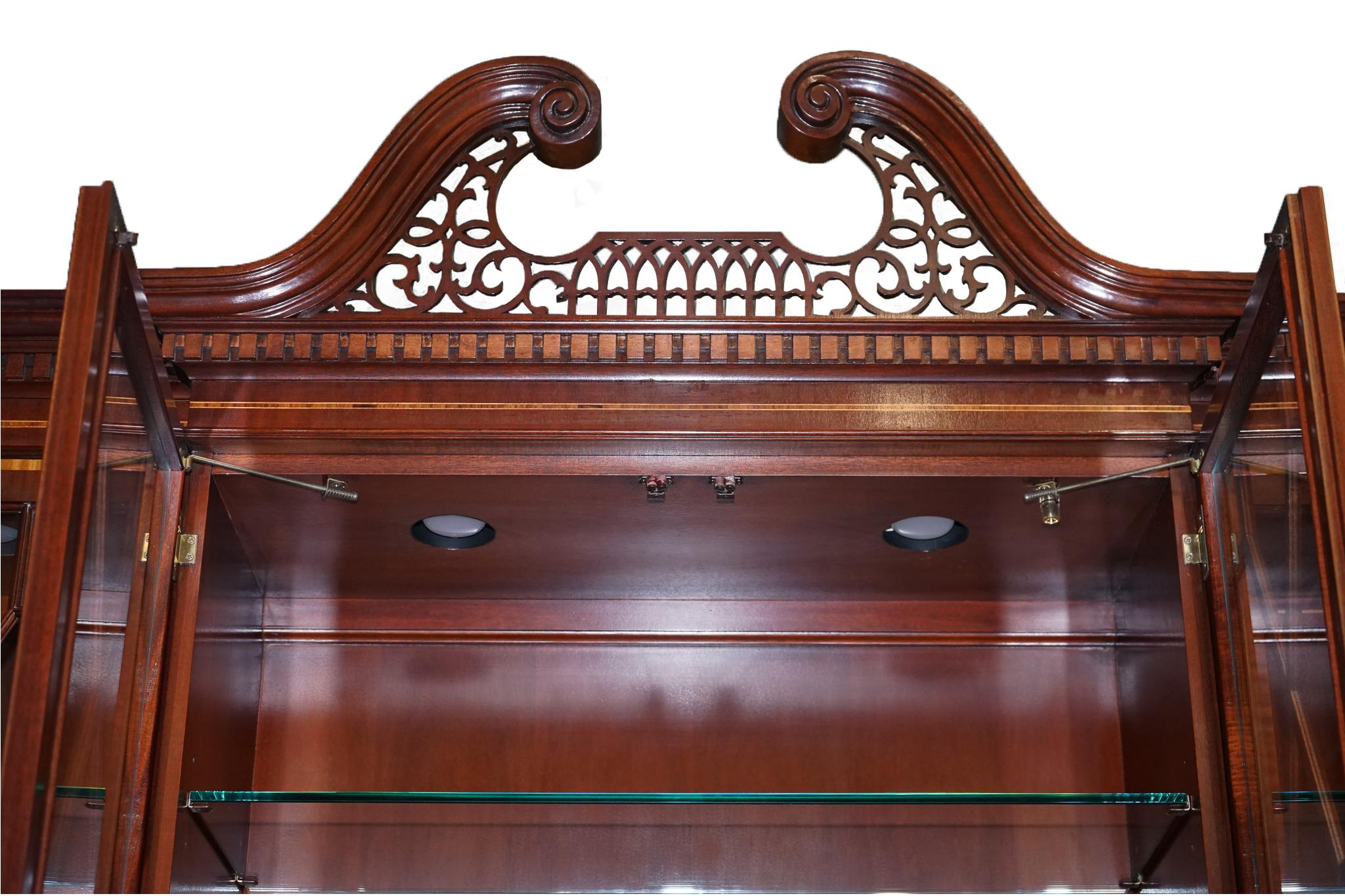 Large Georgian Style Mahogany Breakfront Bookcase Councill Furniture For Sale 10