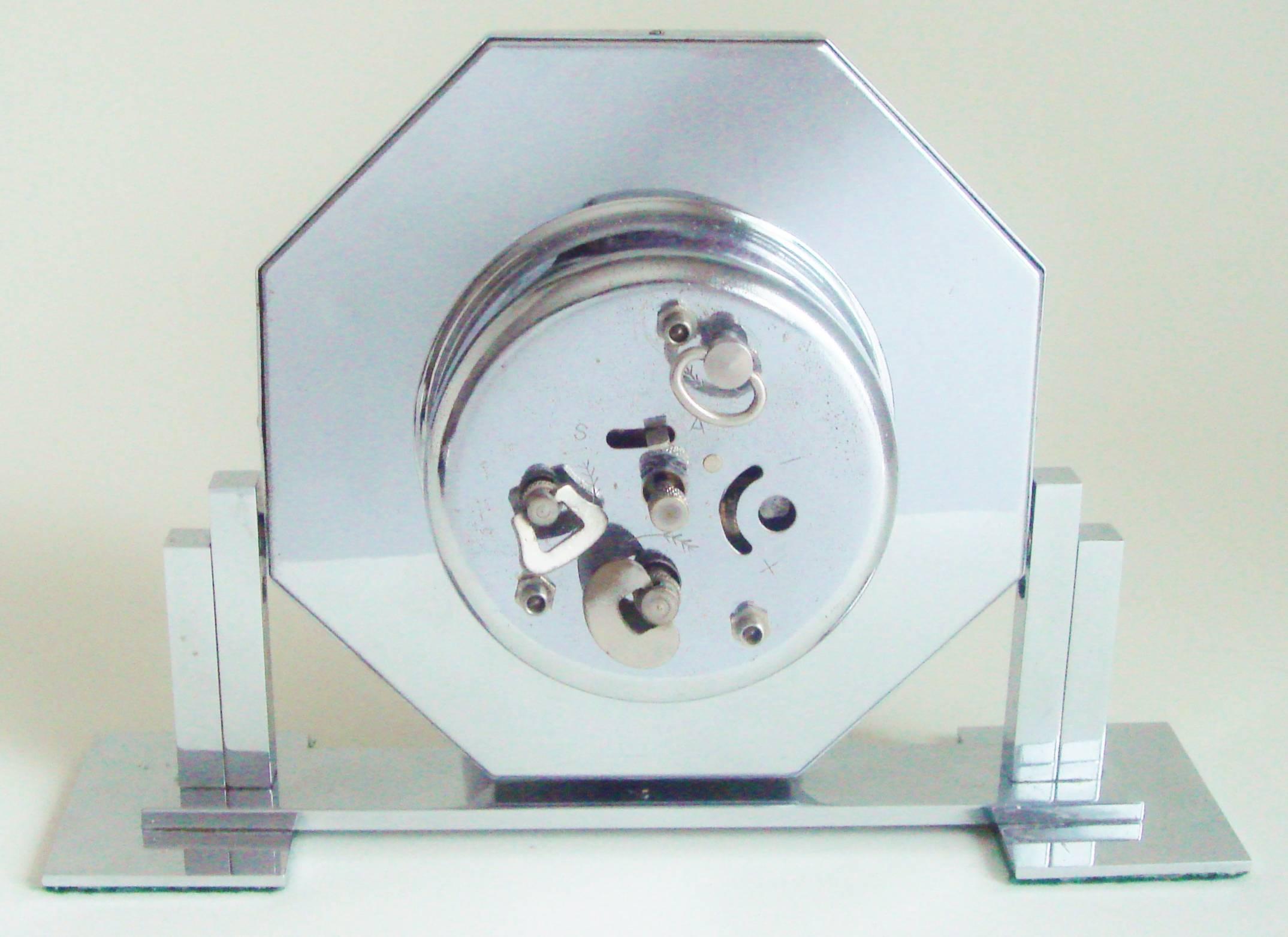 Large German Art Deco Chrome Hexagonal Tilting Alarm Clock For Sale 1