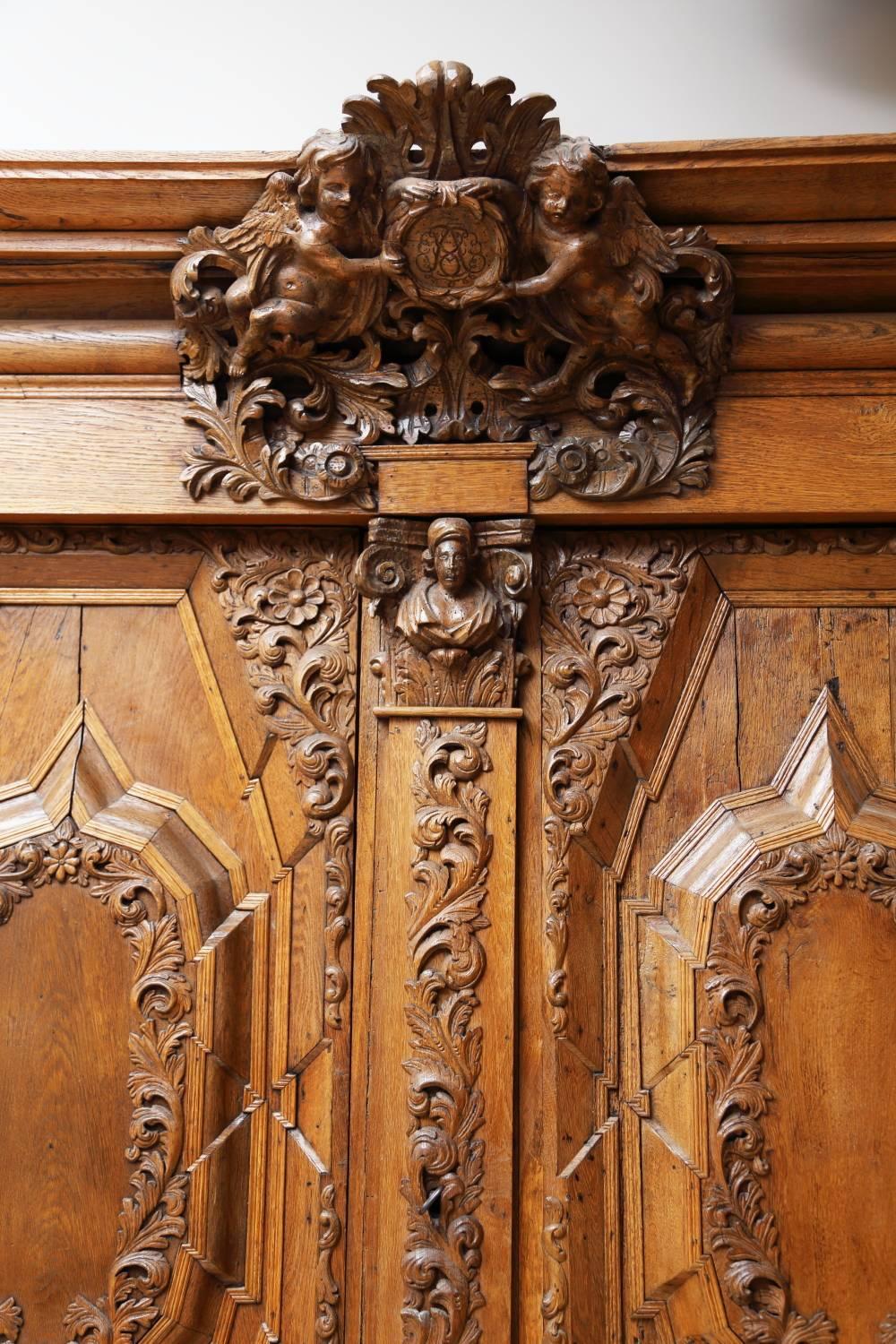 Carved Large German Baroque Wardrobe, circa 1730 For Sale