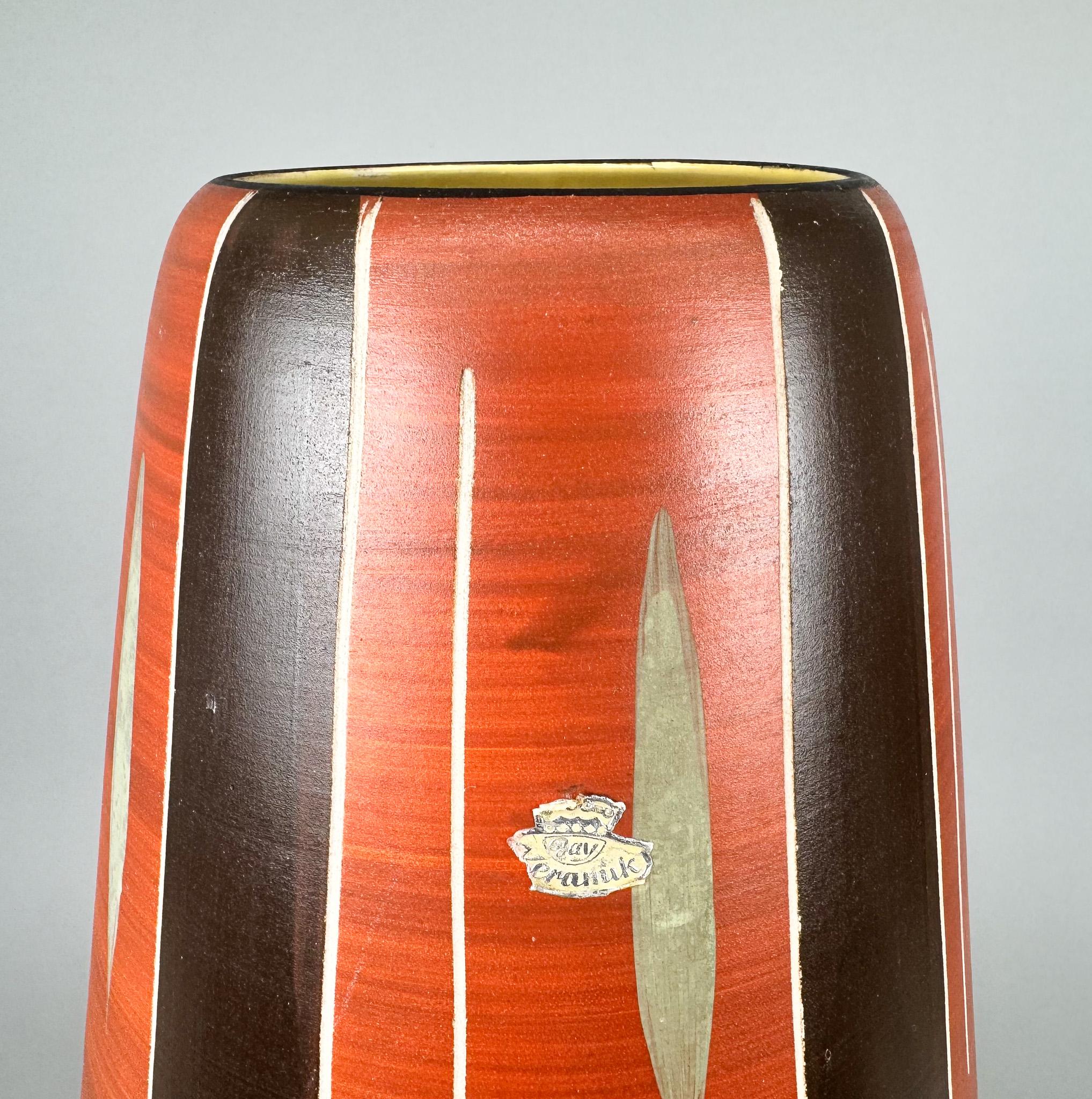 Grande vaso da terra in ceramica tedesca di Bay Keramik, etichettato anni '70 In condizioni buone in vendita a Praha, CZ