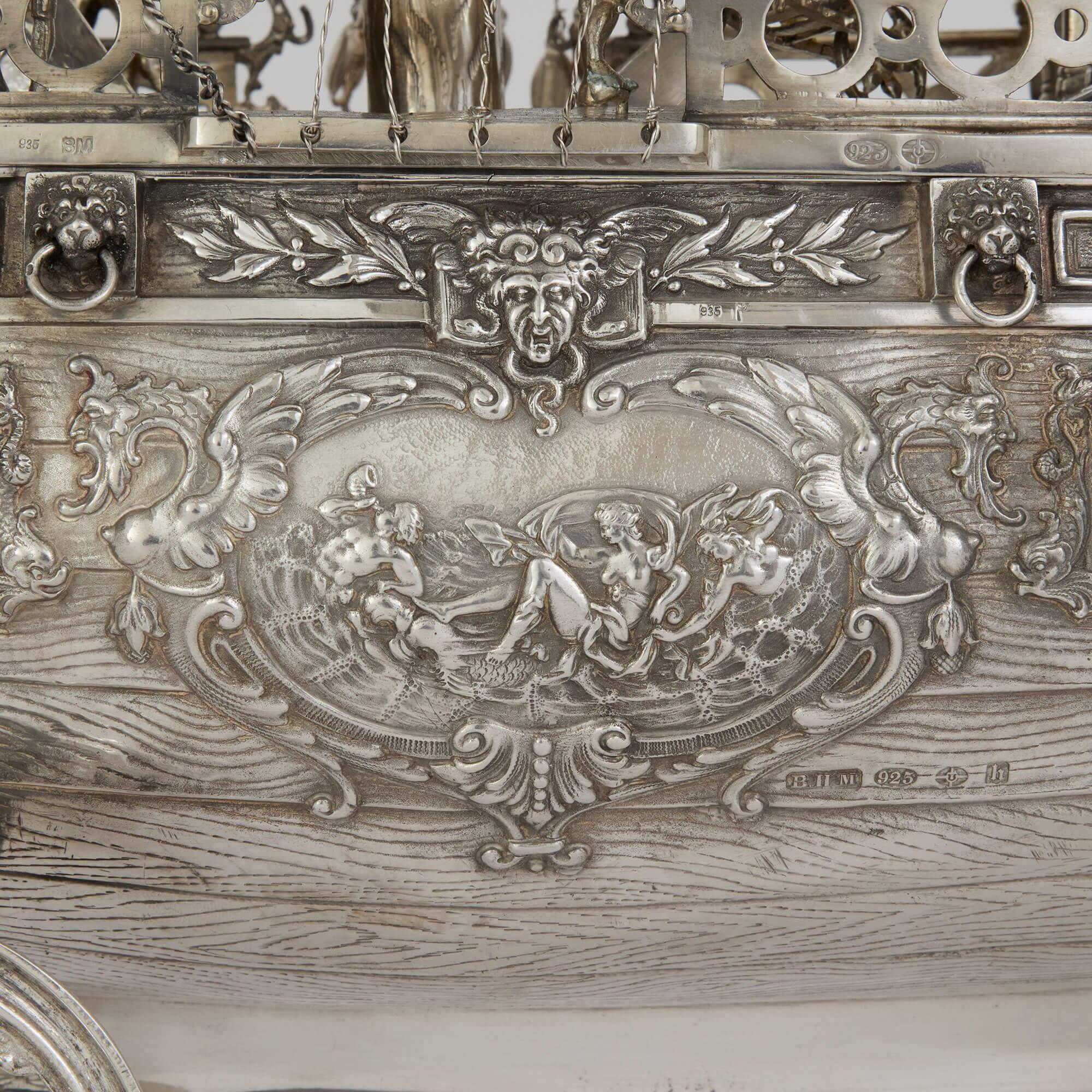 Argent Grand Nef en argent allemand du début du 20e siècle par Berthold Müller en vente