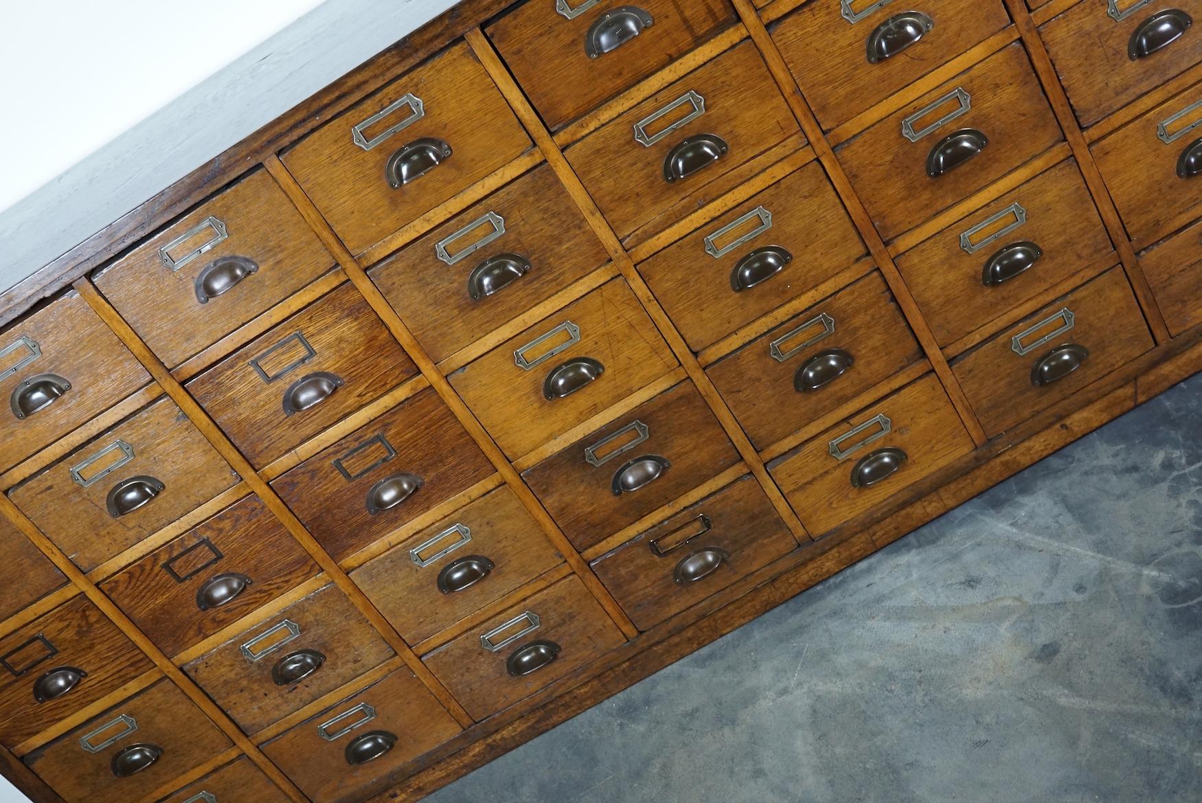 Large German Industrial Oak Apothecary Cabinet / Bank of Drawers, 1930s 2