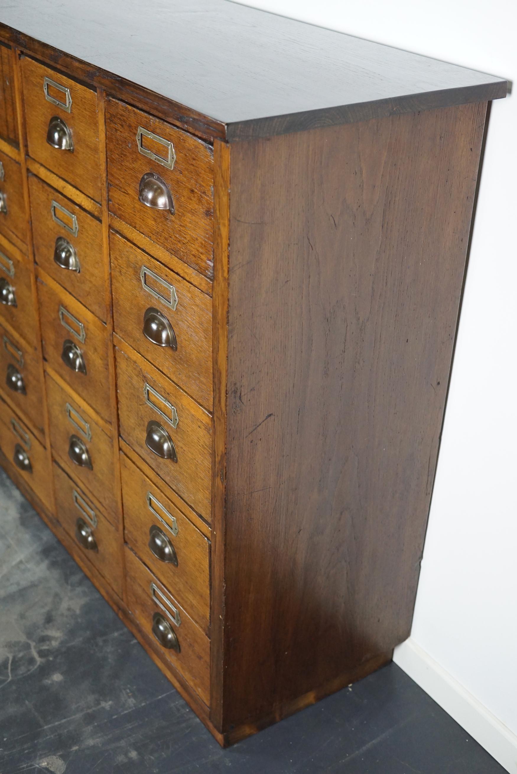 Large German Industrial Oak Apothecary Cabinet / Bank of Drawers, 1930s 3
