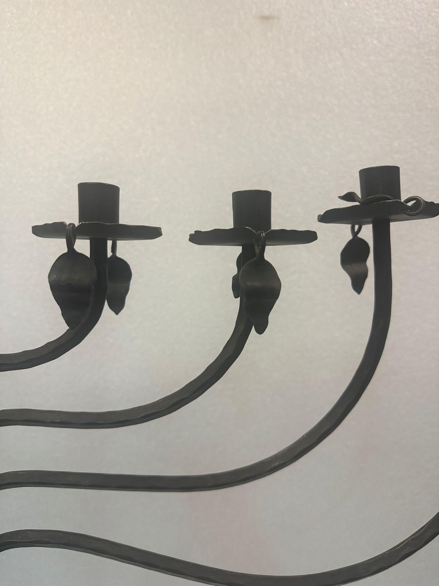 Début du 20ème siècle Grande lampe Hanukkah Arts and Crafts allemande en vente
