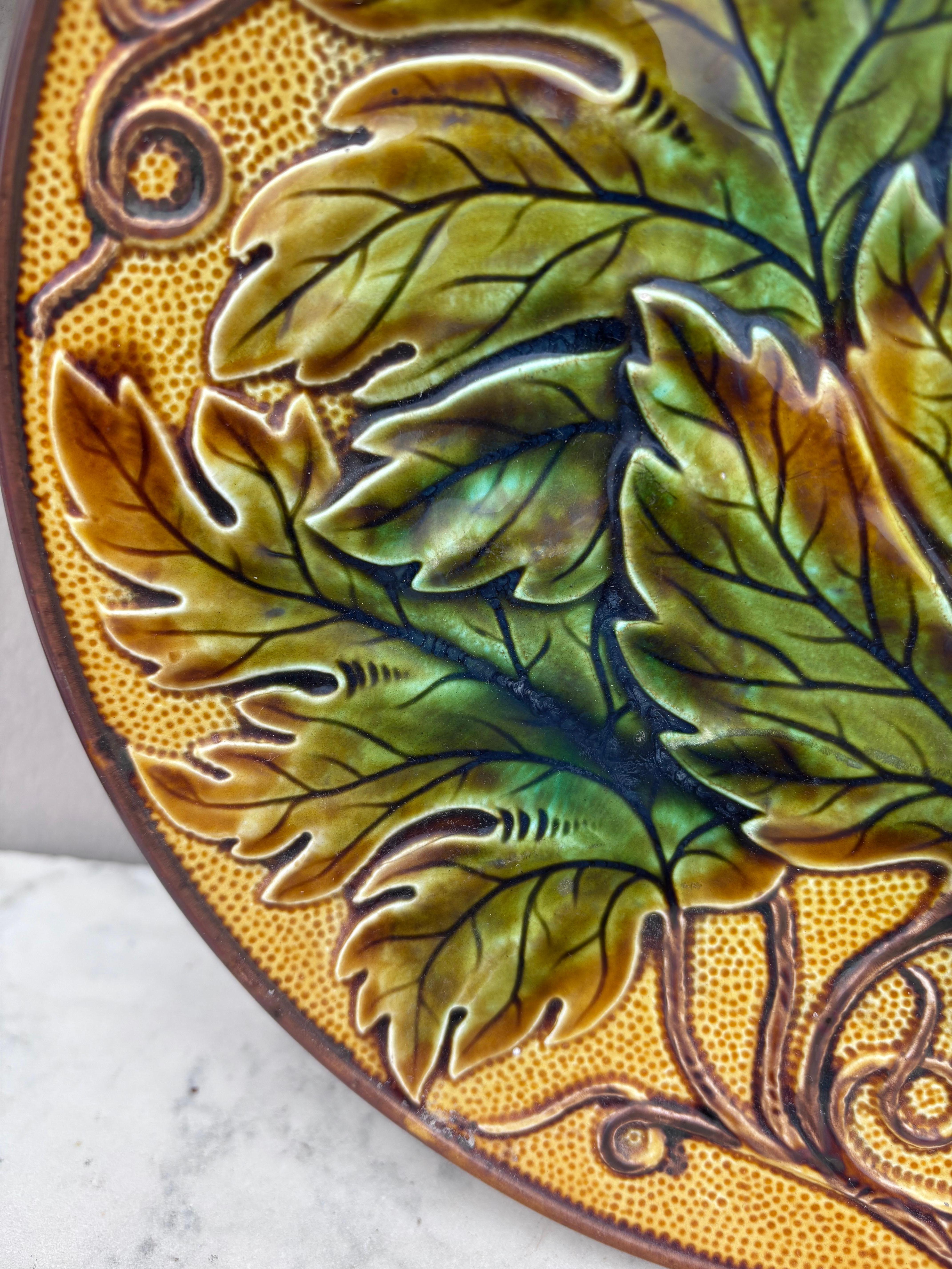 Large German Majolica Leaf Plate, Circa 1900.
9 inches diameter.