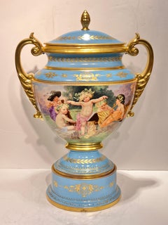 Grand vase en porcelaine néoclassique allemande avec couvercle de Hutschenreuther