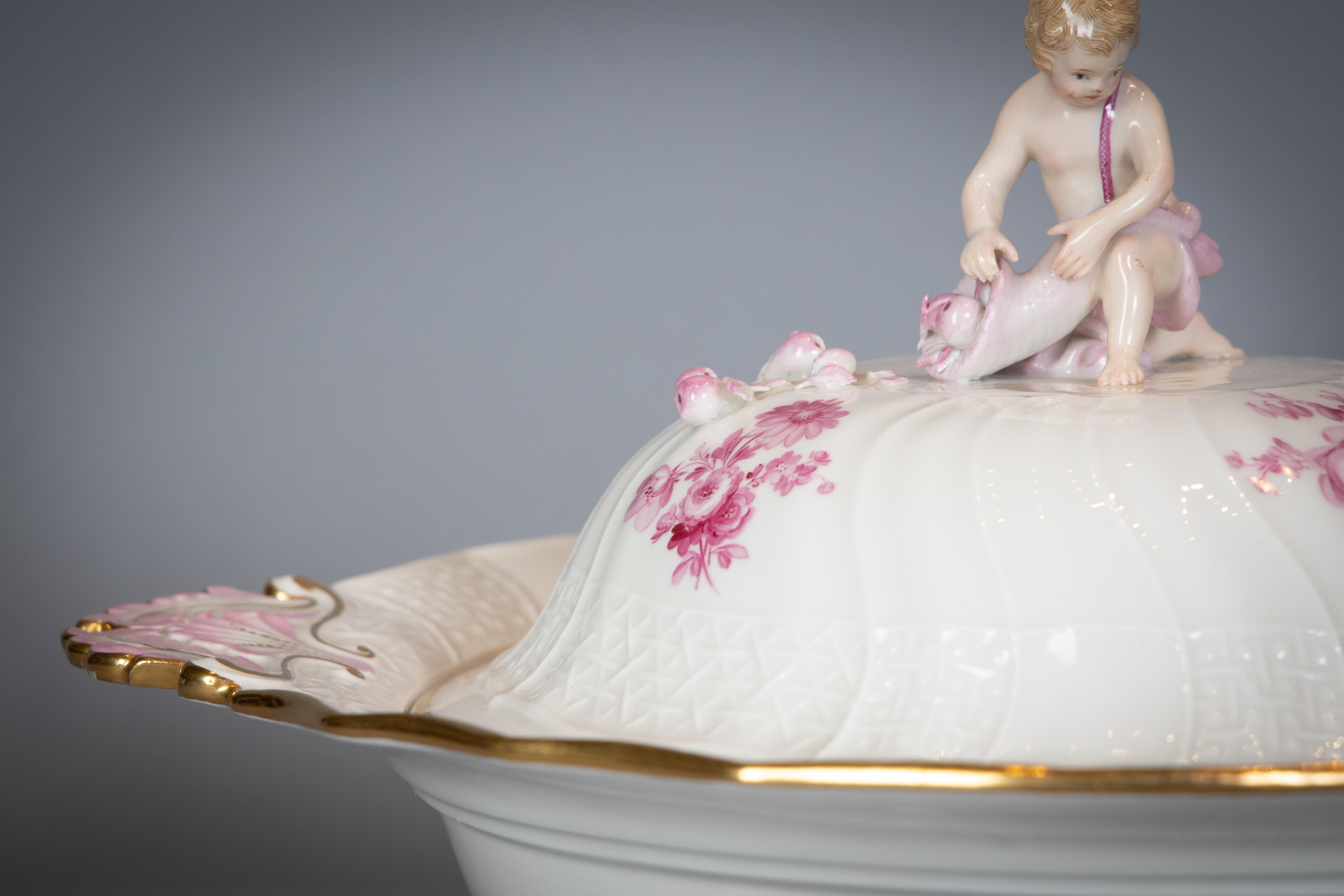 Grand service de table en porcelaine allemande, Meissen, vers 1875 en vente 6