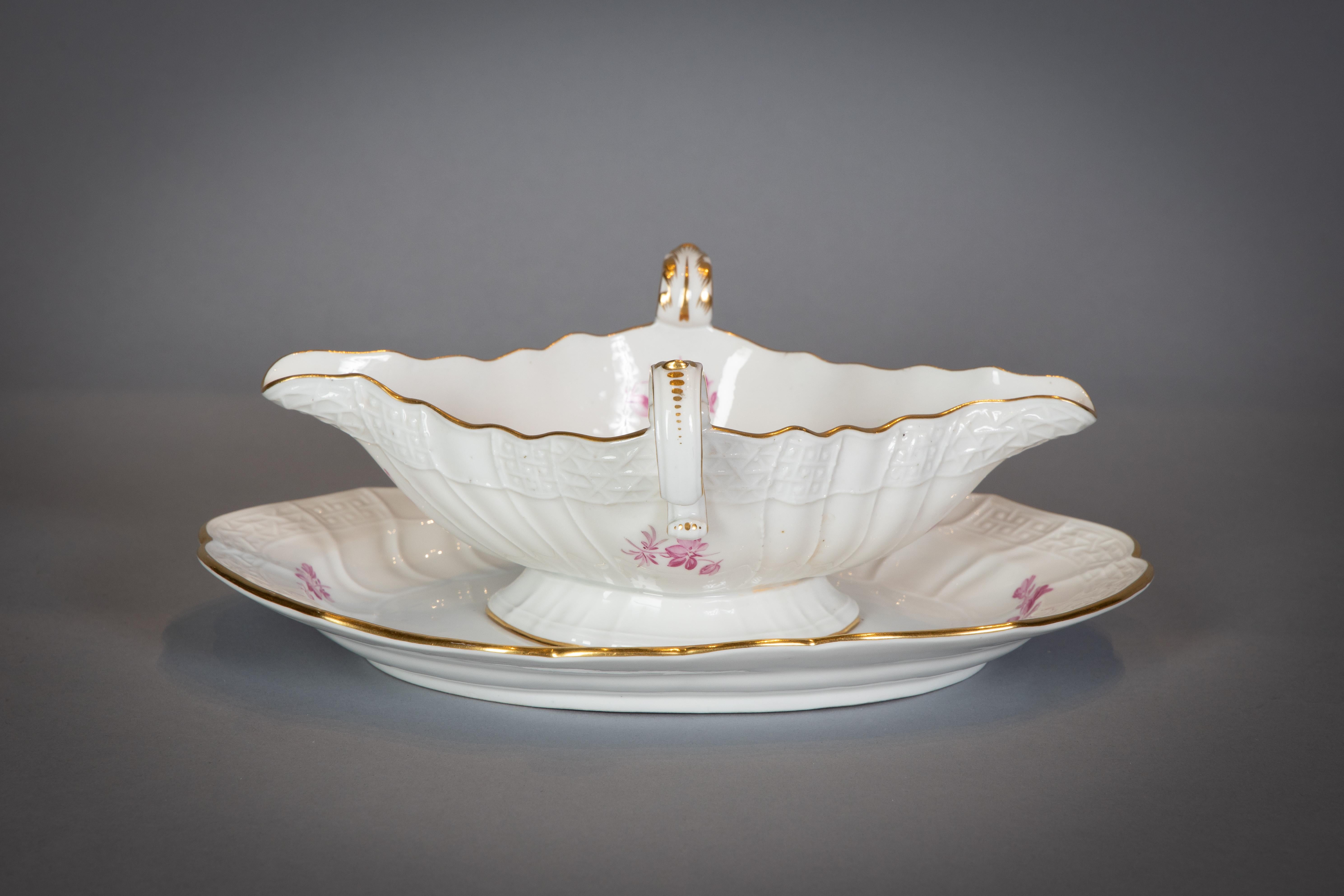 Large German Porcelain Dinner Service, Meissen, circa 1875 For Sale 11