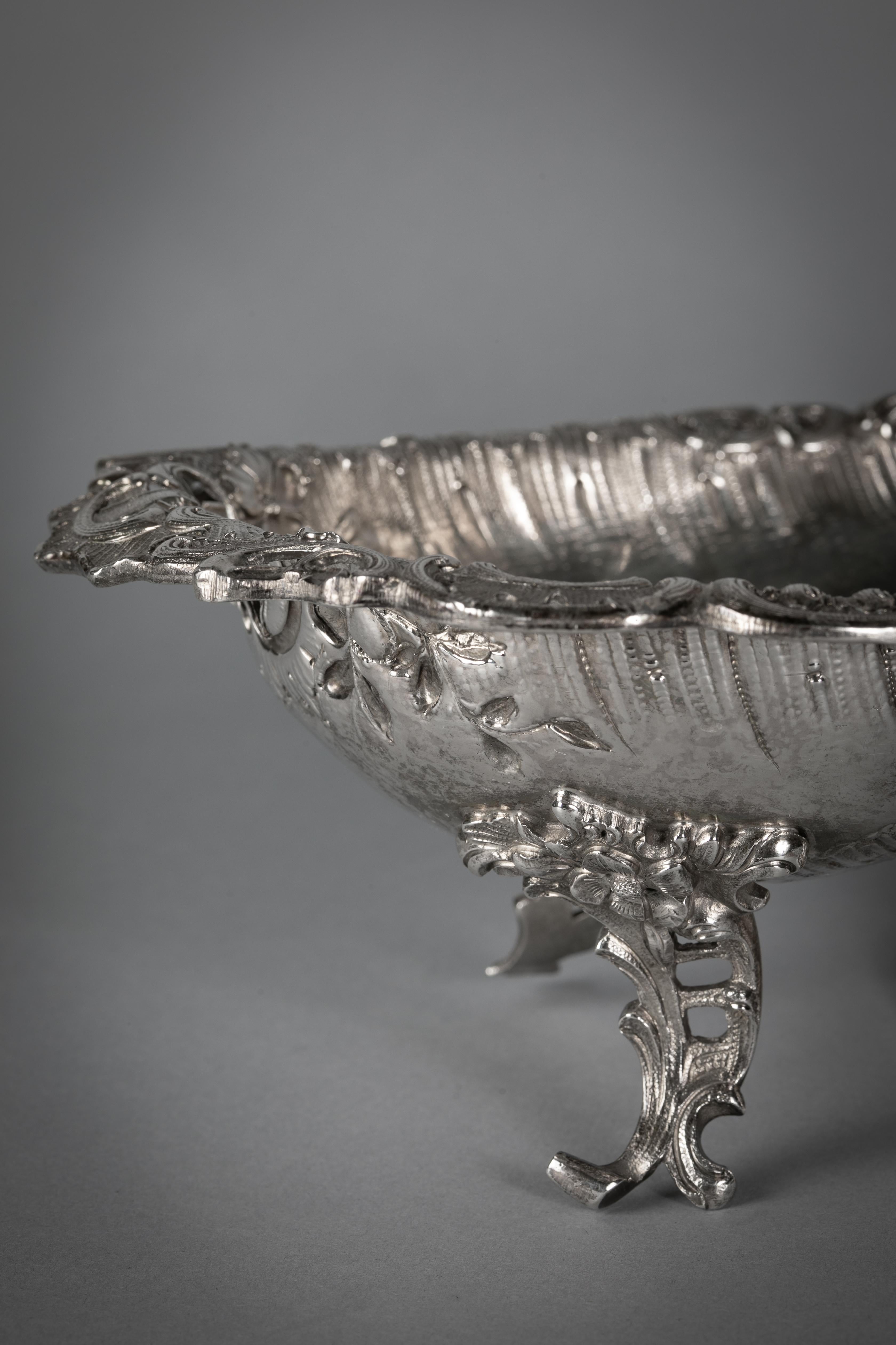 Large German Silver Figural Centerpiece, circa 1880 In Good Condition For Sale In New York, NY