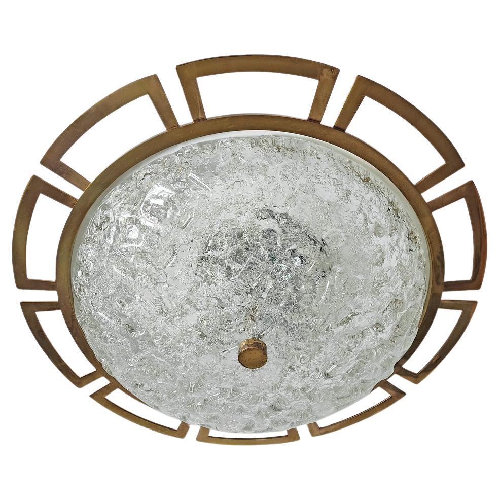Gran lámpara de techo vintage alemana de cristal de Murano y latón para empotrar