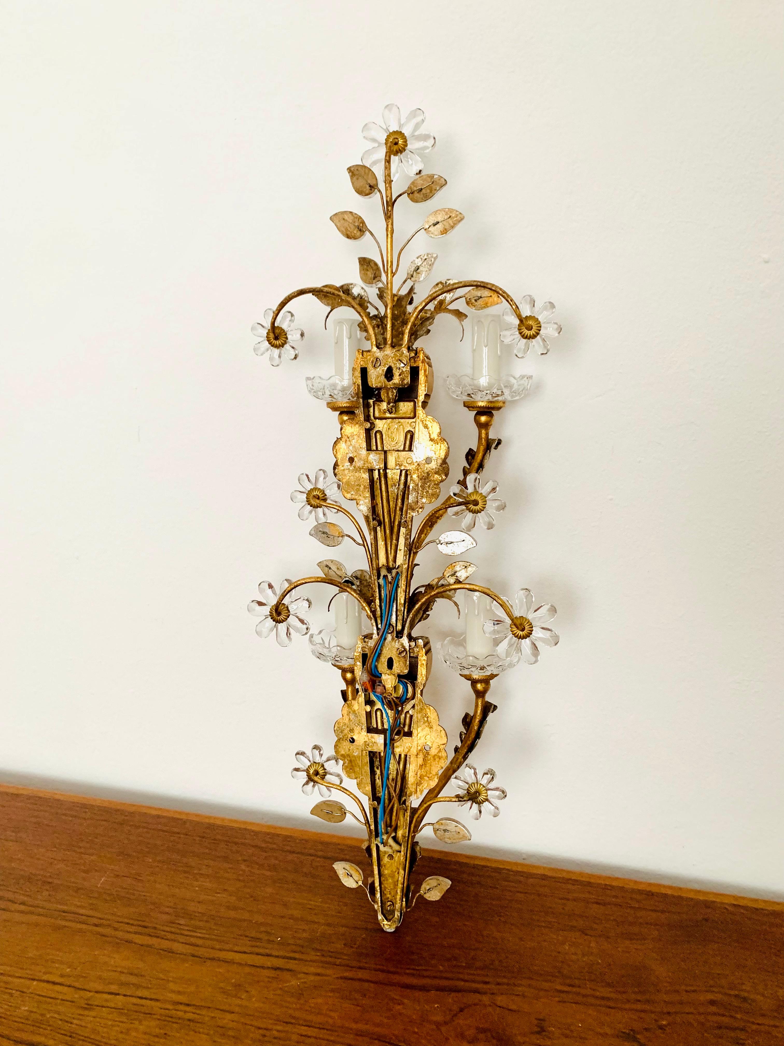 Large Gilded Italian Hollywood Regency Wall Lamp For Sale 9