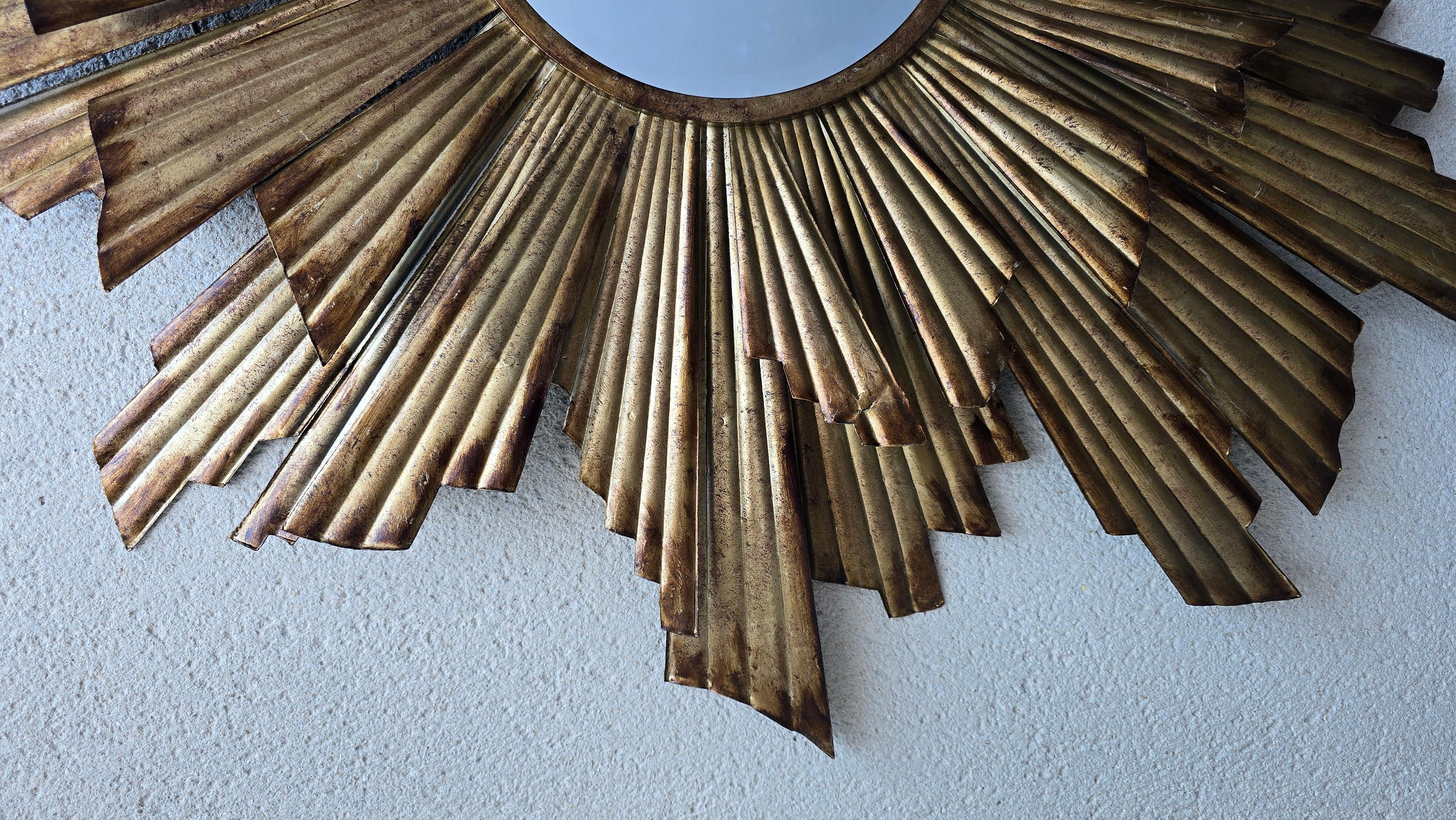 Large Gilded Metal Sunburst Mirror, Mid-Century Modern, circa 1960 For Sale 1