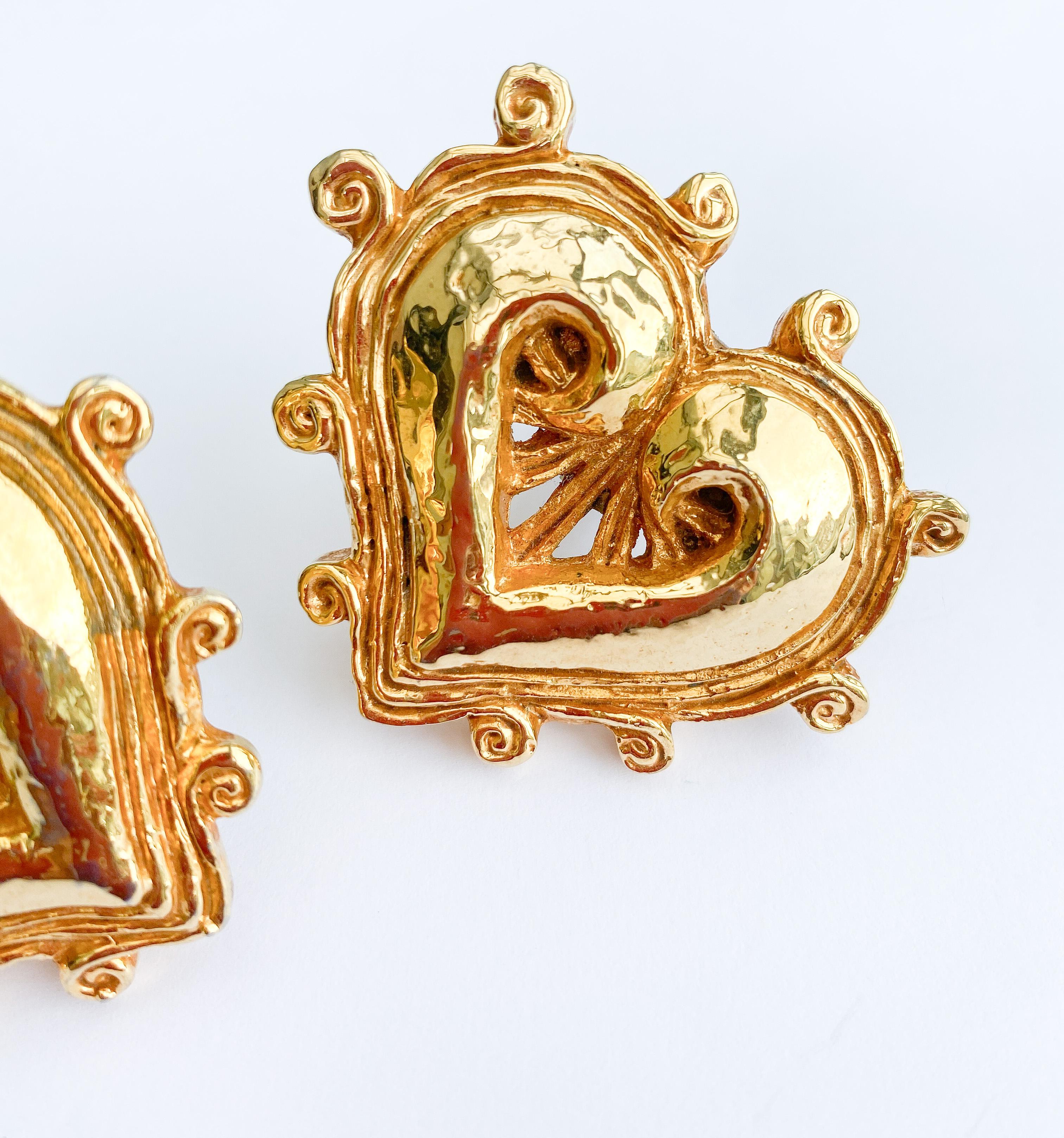 Pendientes grandes en forma de 