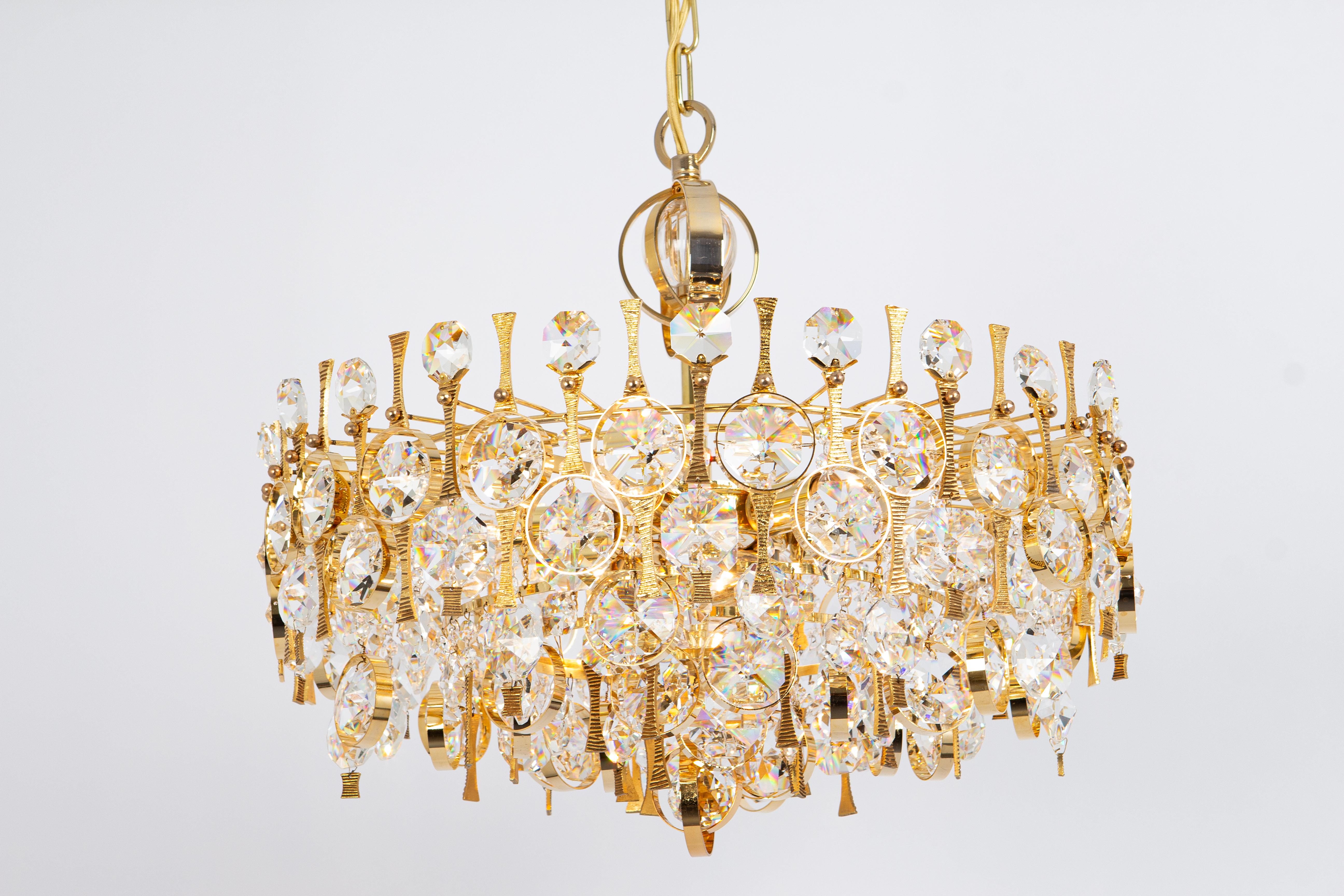 Mid-Century Modern Large Gilt Brass and Crystal Chandelier, by Palwa, Germany, 1970s For Sale
