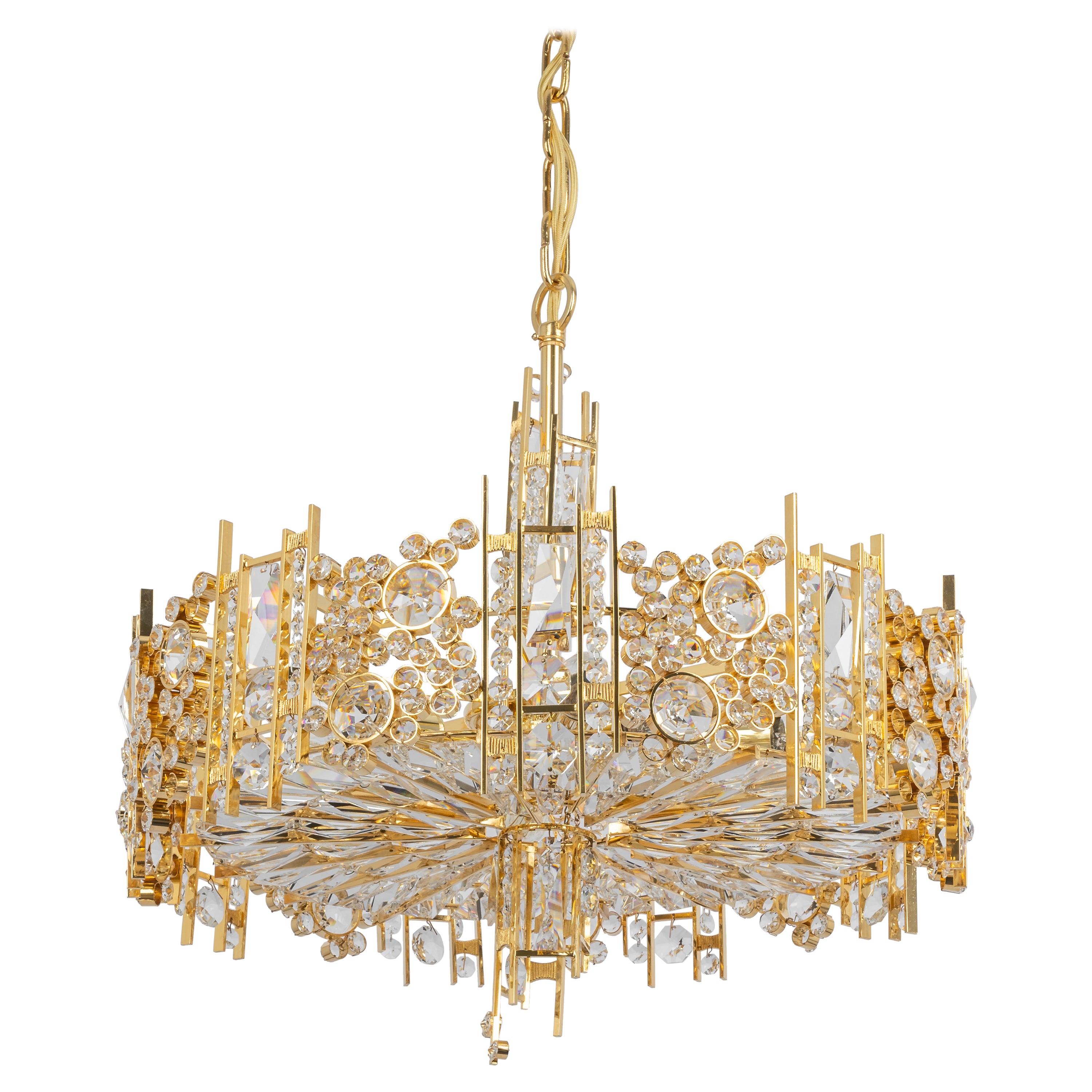 Grande lampadario in ottone dorato e cristallo, di Palwa, Germania, anni '70
