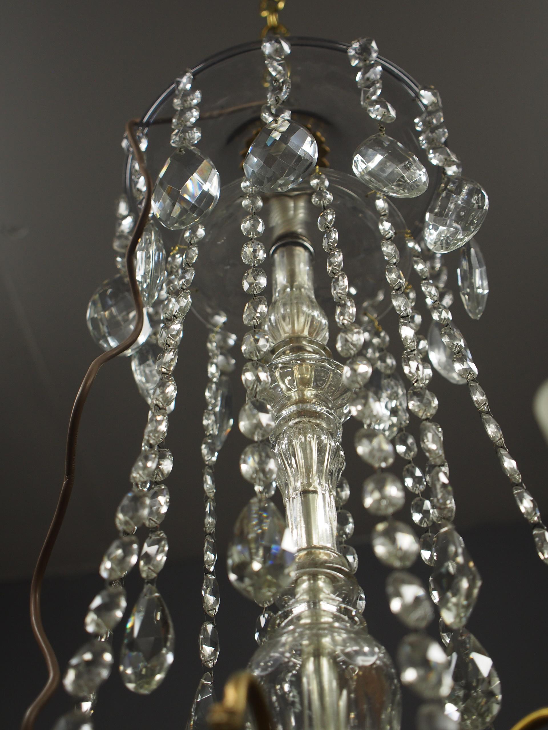 Large Gilt Brass and Glass Chandelier For Sale 6