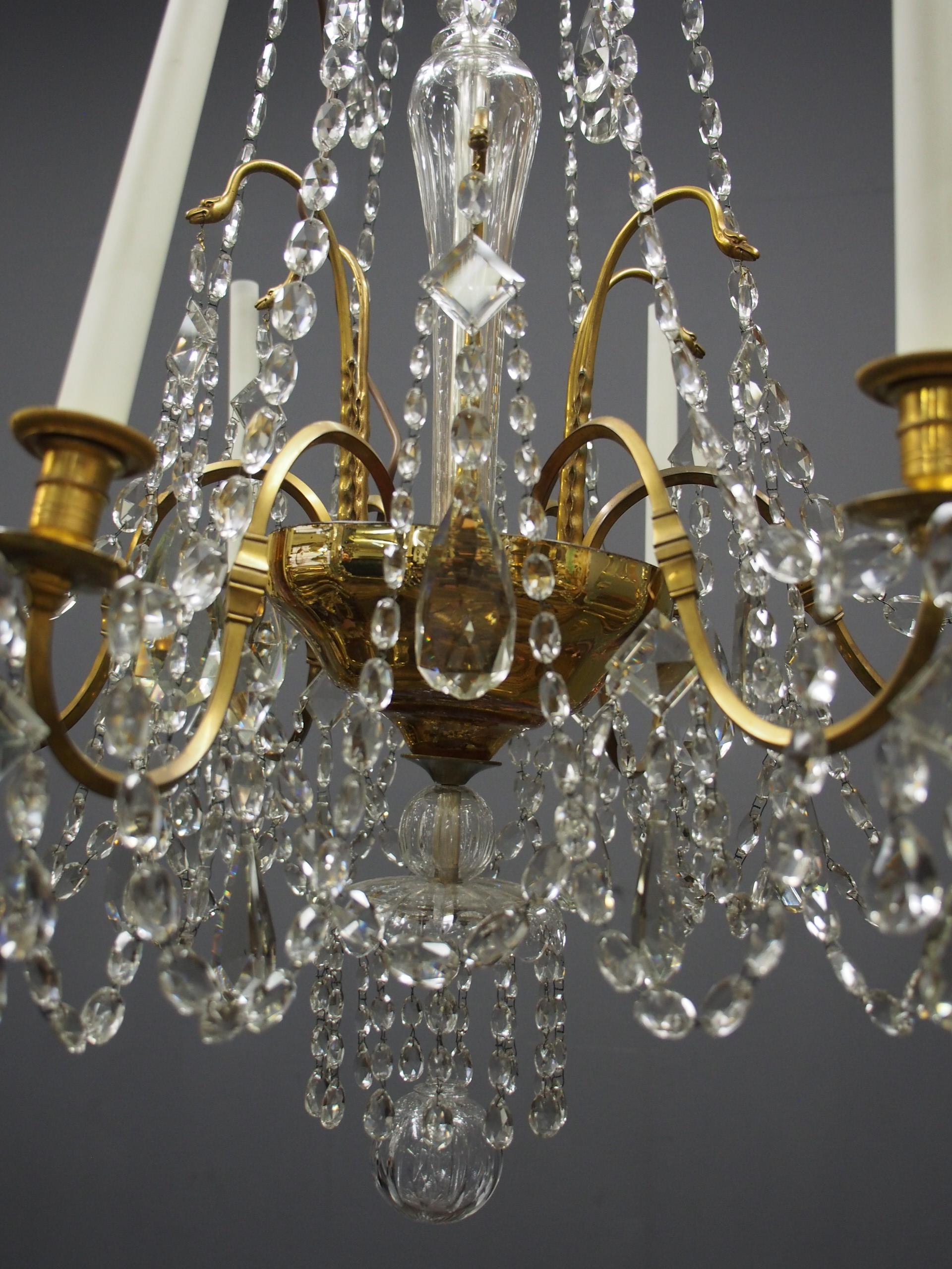 Large Gilt Brass and Glass Chandelier In Good Condition For Sale In Edinburgh, GB