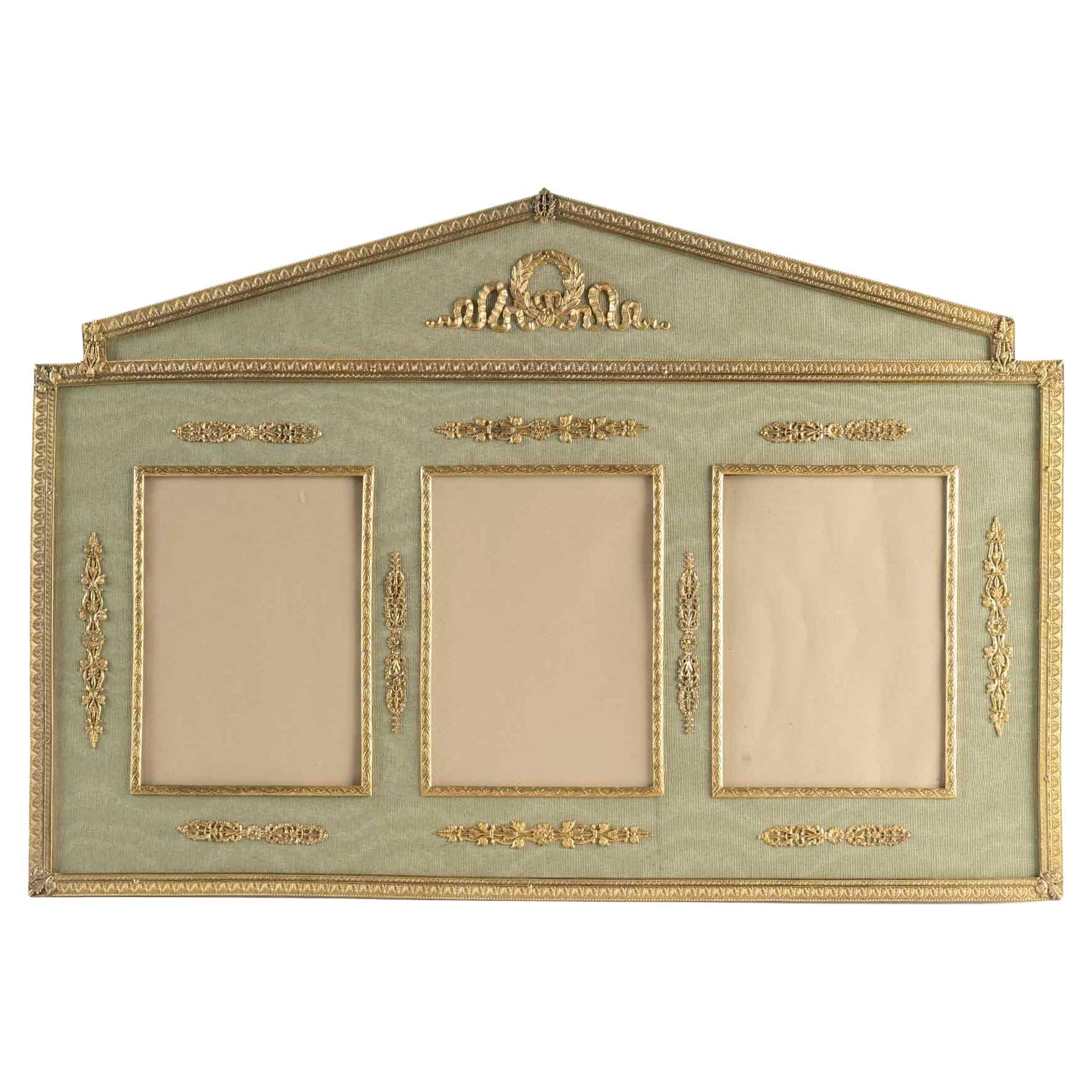 Large Gilt Brass and Green Fabric Photo Frame, Napoleon III Period, Empire Style For Sale