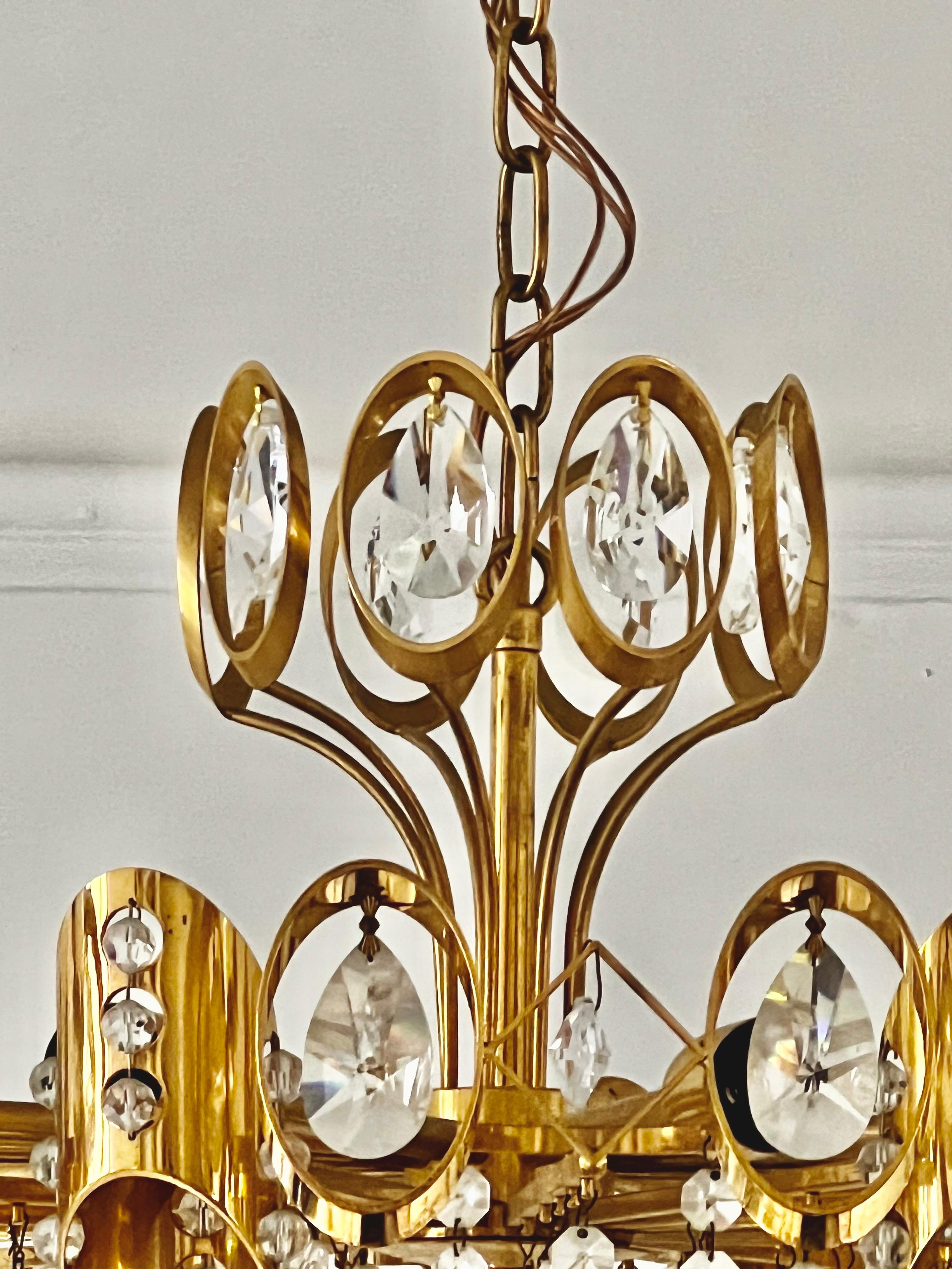 Large Gilt Brass Chandelier attributed to Palwa of Austria In Good Condition For Sale In London, GB