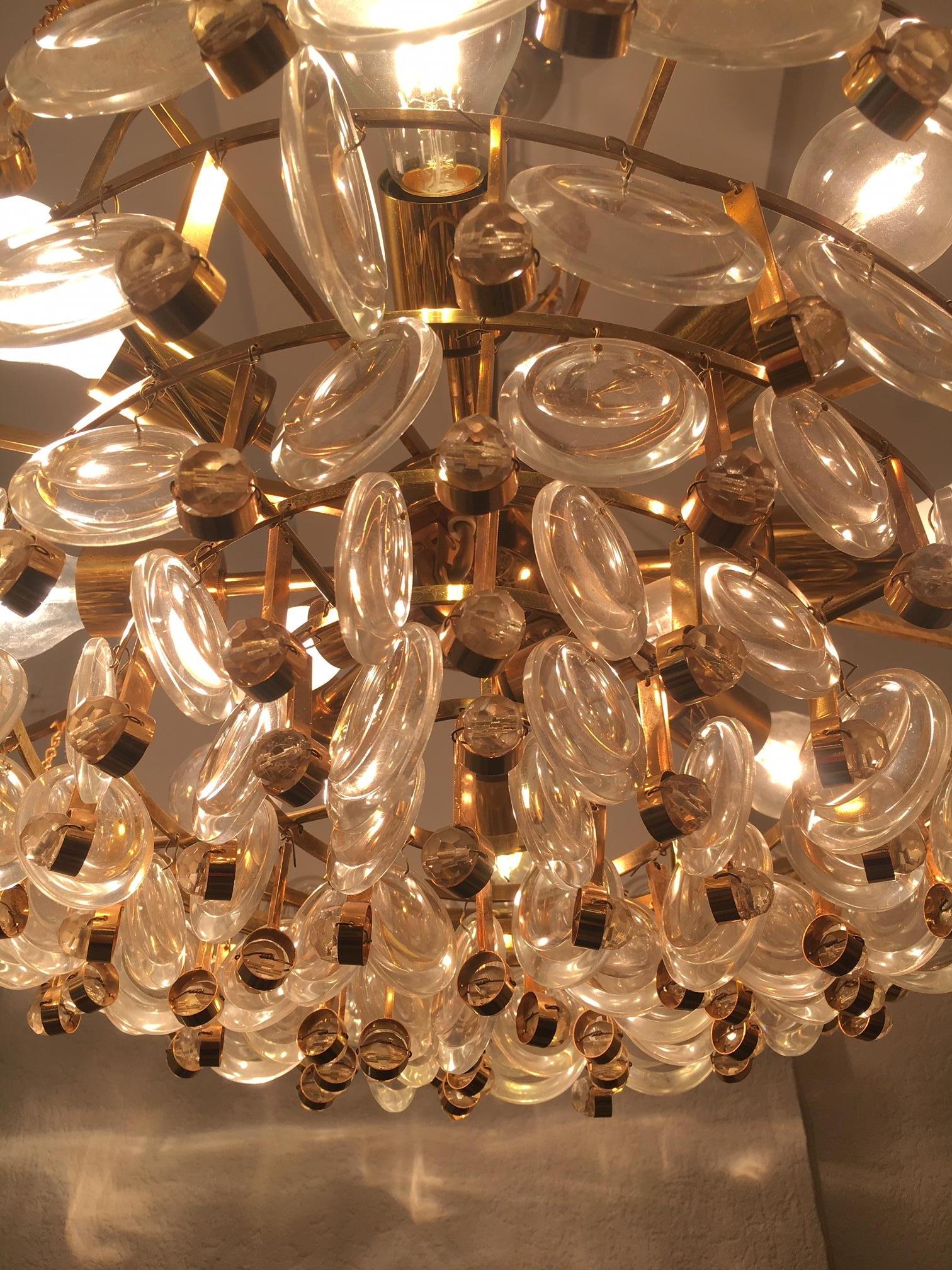 Mid-20th Century Large Gilt Brass & Crystal Chandelier by Gaetano Sciolari for Palwa, Italy 1960s