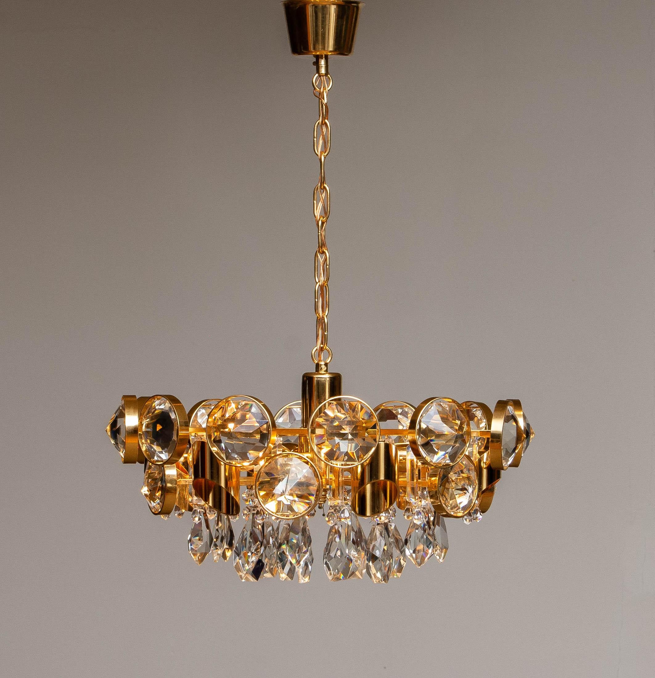 Mid-20th Century Large Gilt Brass With Large Crystals Chandelier By Palwa Austria 1960s For Sale