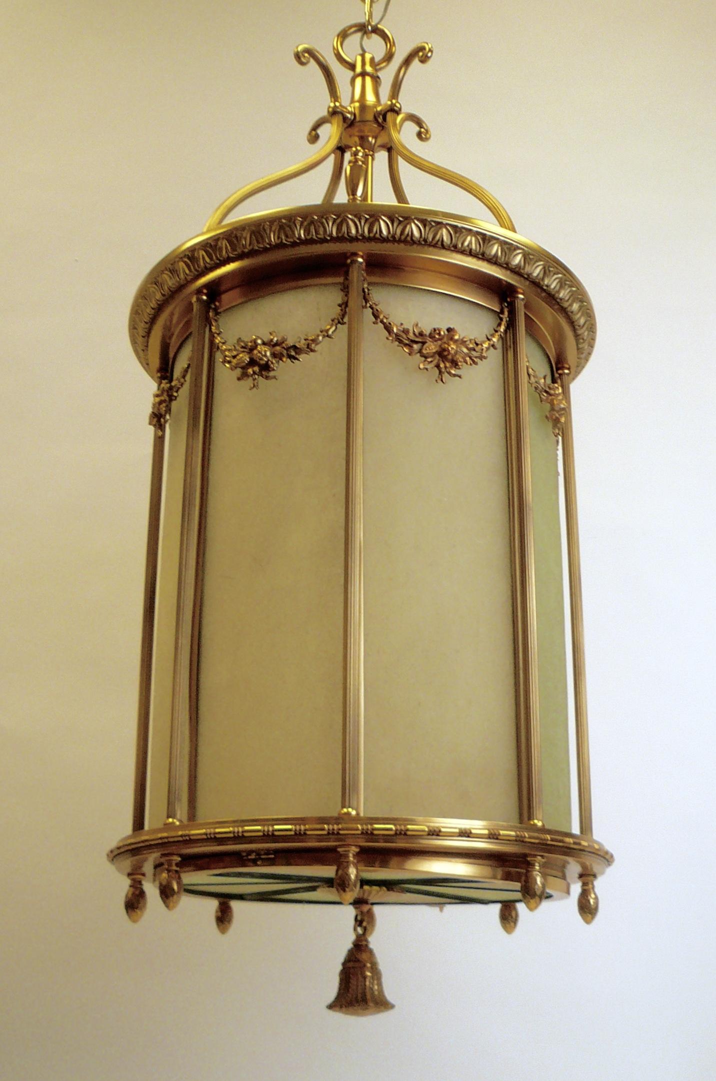 Large Gilt Bronze and Leaded Glass Neoclassical Style Lantern For Sale 2