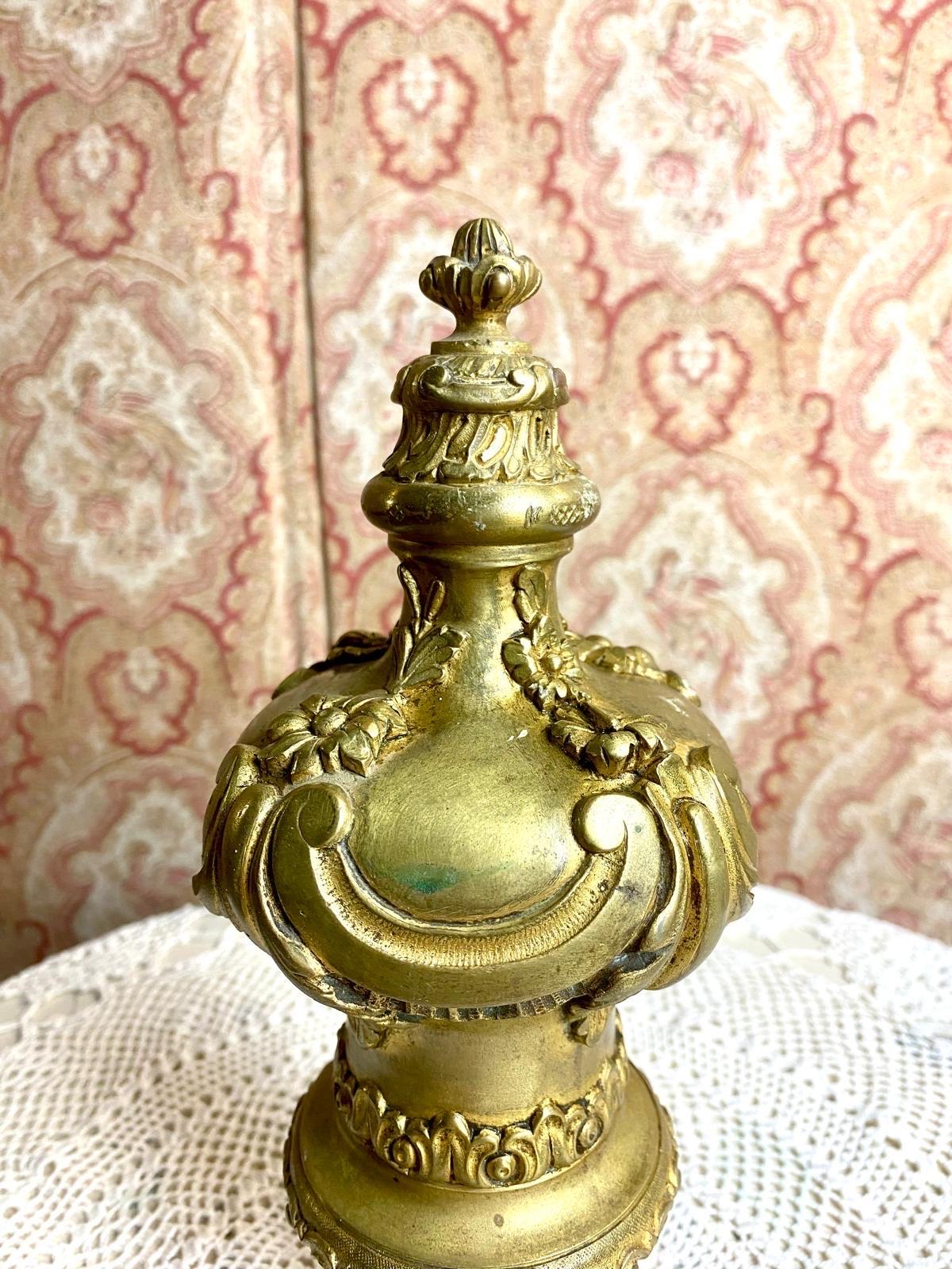 Großer vergoldeter Bronze-Treppenknauf - Maison Fontaine, Paris - 19. Jahrhundert im Angebot 4