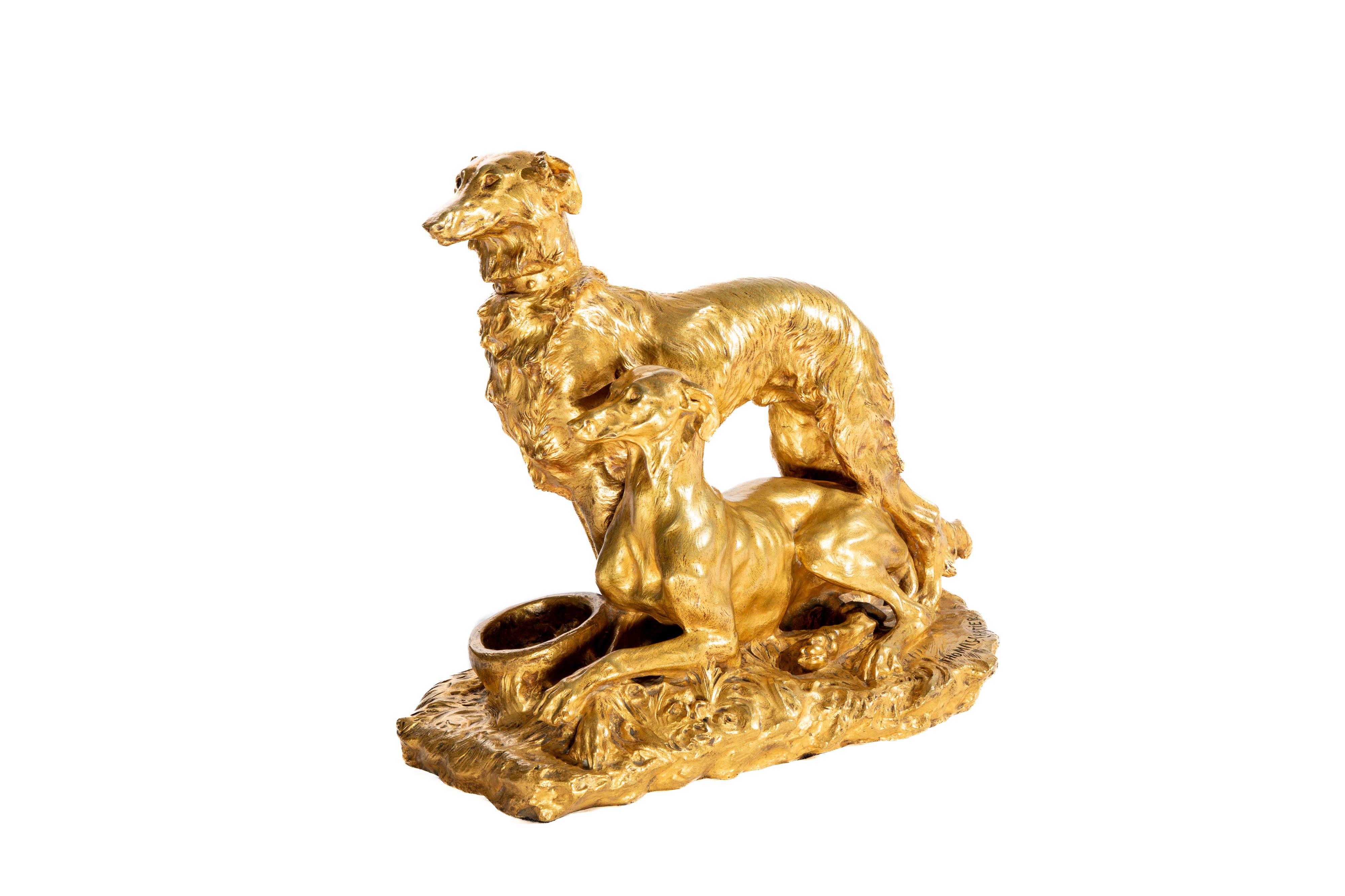 Bronzo Grande statua in bronzo dorato di due cani in vendita