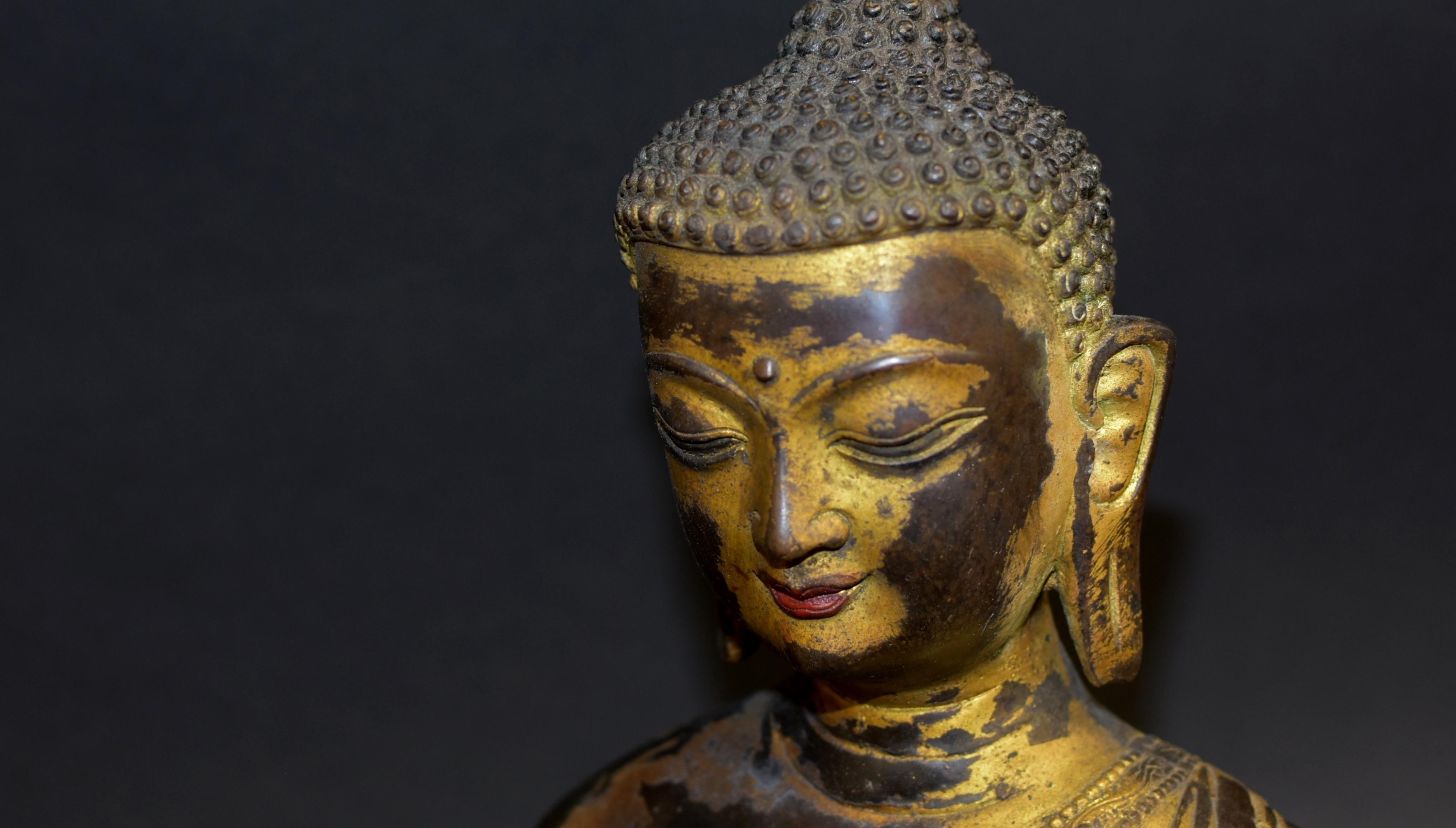 Large Gilt Bronze Tibetan Buddha In Good Condition In Somis, CA