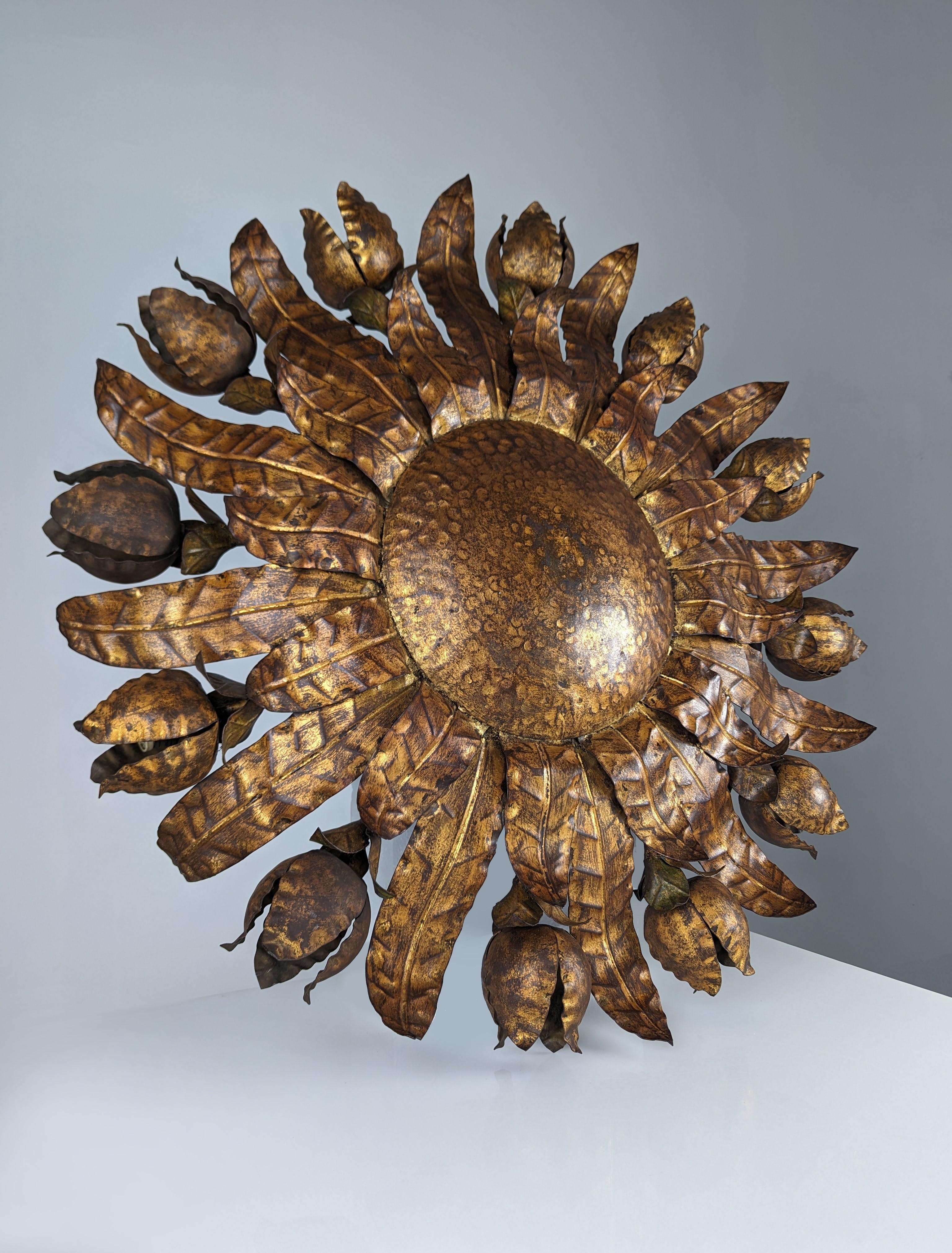 Mid-Century Modern Large gilt floral sunburst lamp 1950s For Sale