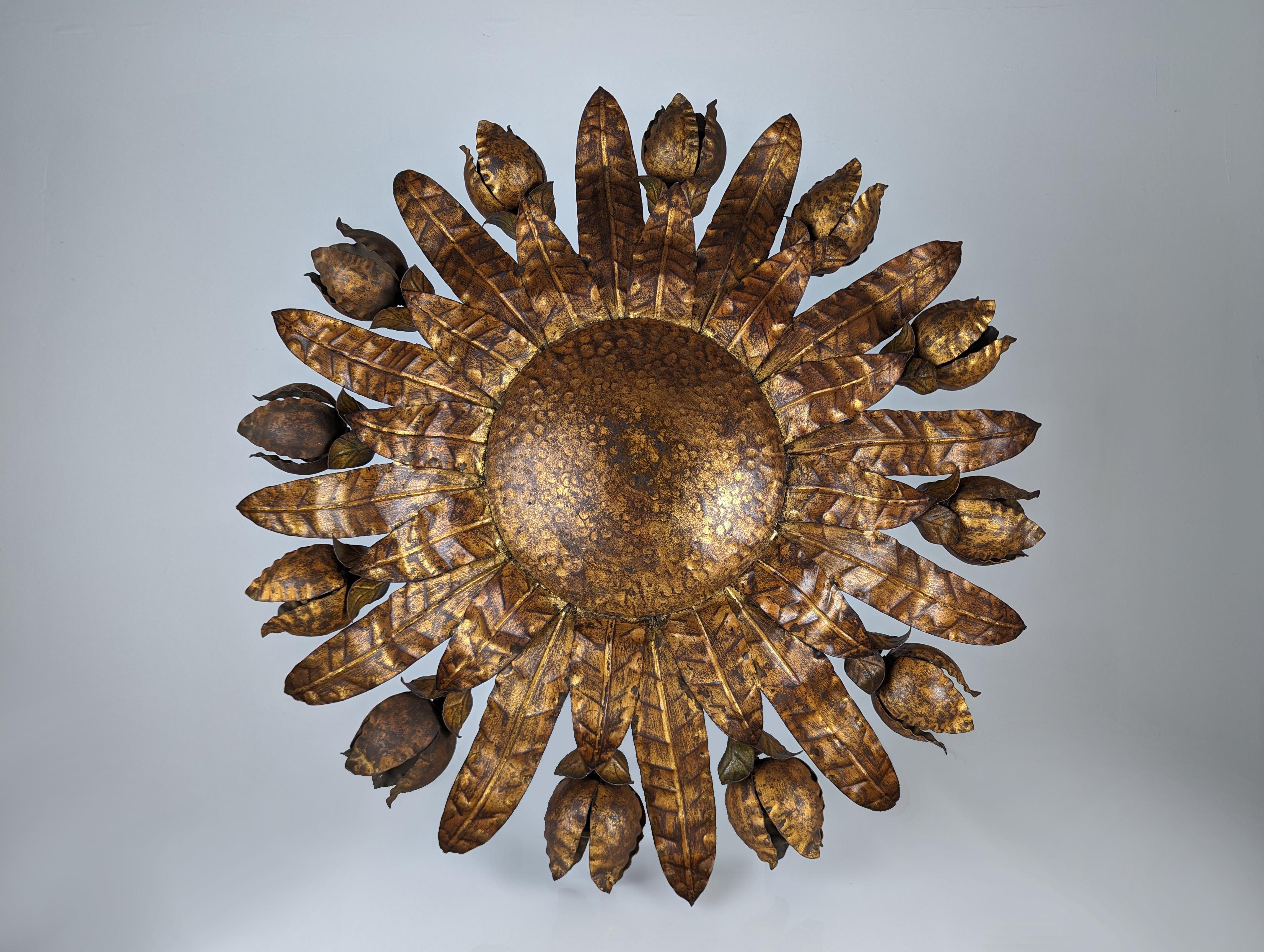 Large gilt floral sunburst lamp 1950s For Sale 2