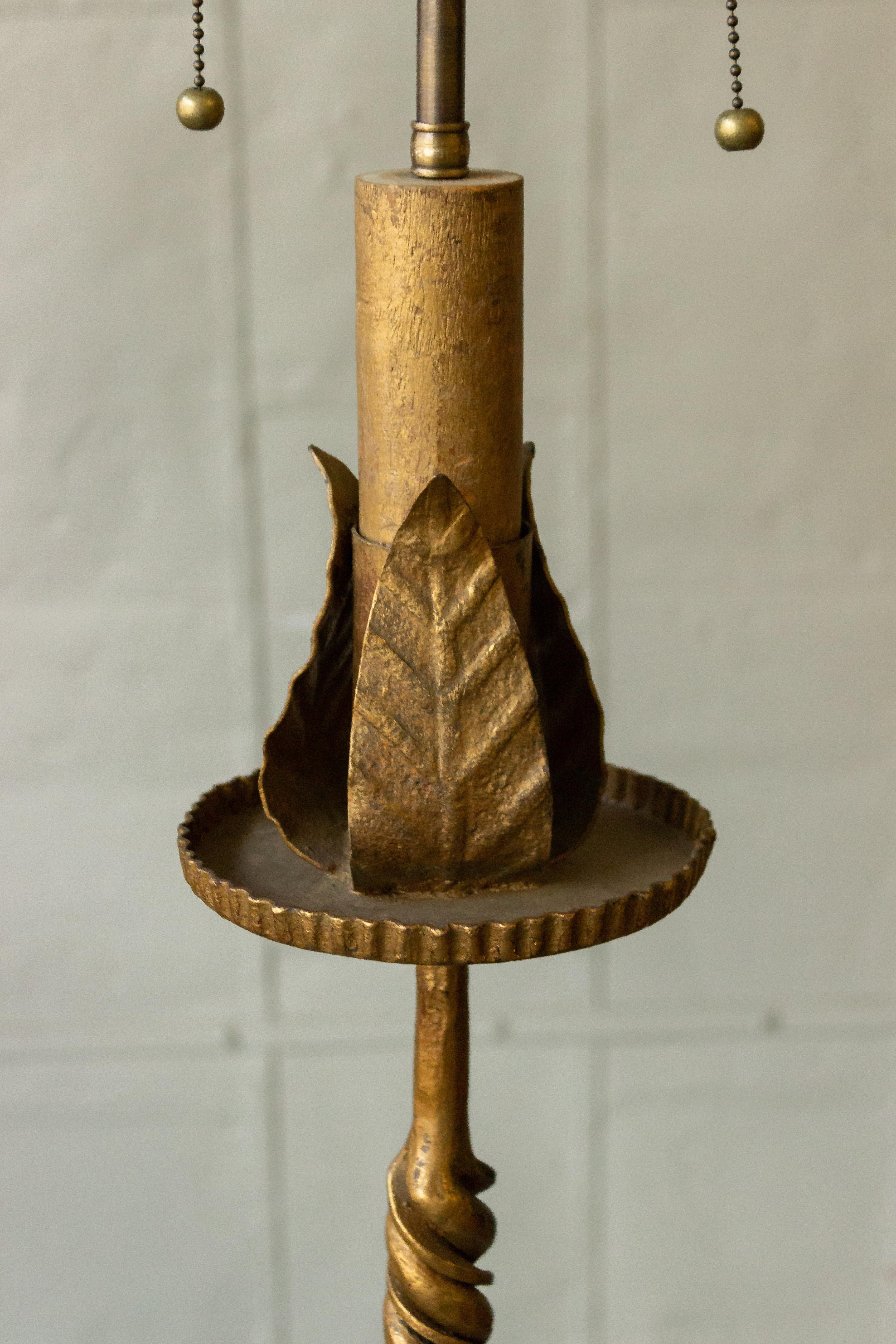 Neoclassical Large Gilt Iron Floor Lamp with Bold Leaf Detail For Sale