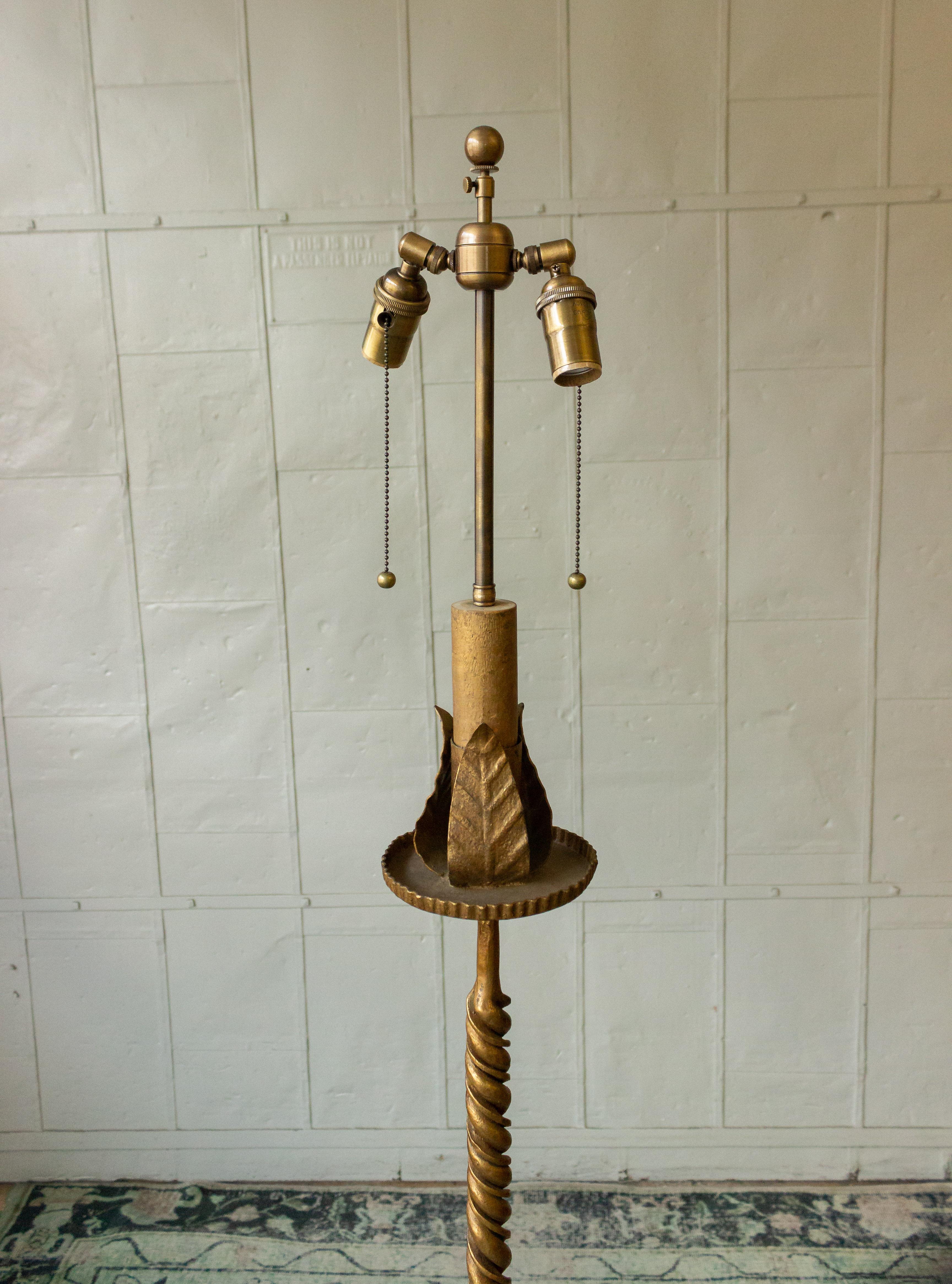 Large Gilt Iron Floor Lamp with Bold Leaf Detail For Sale 1