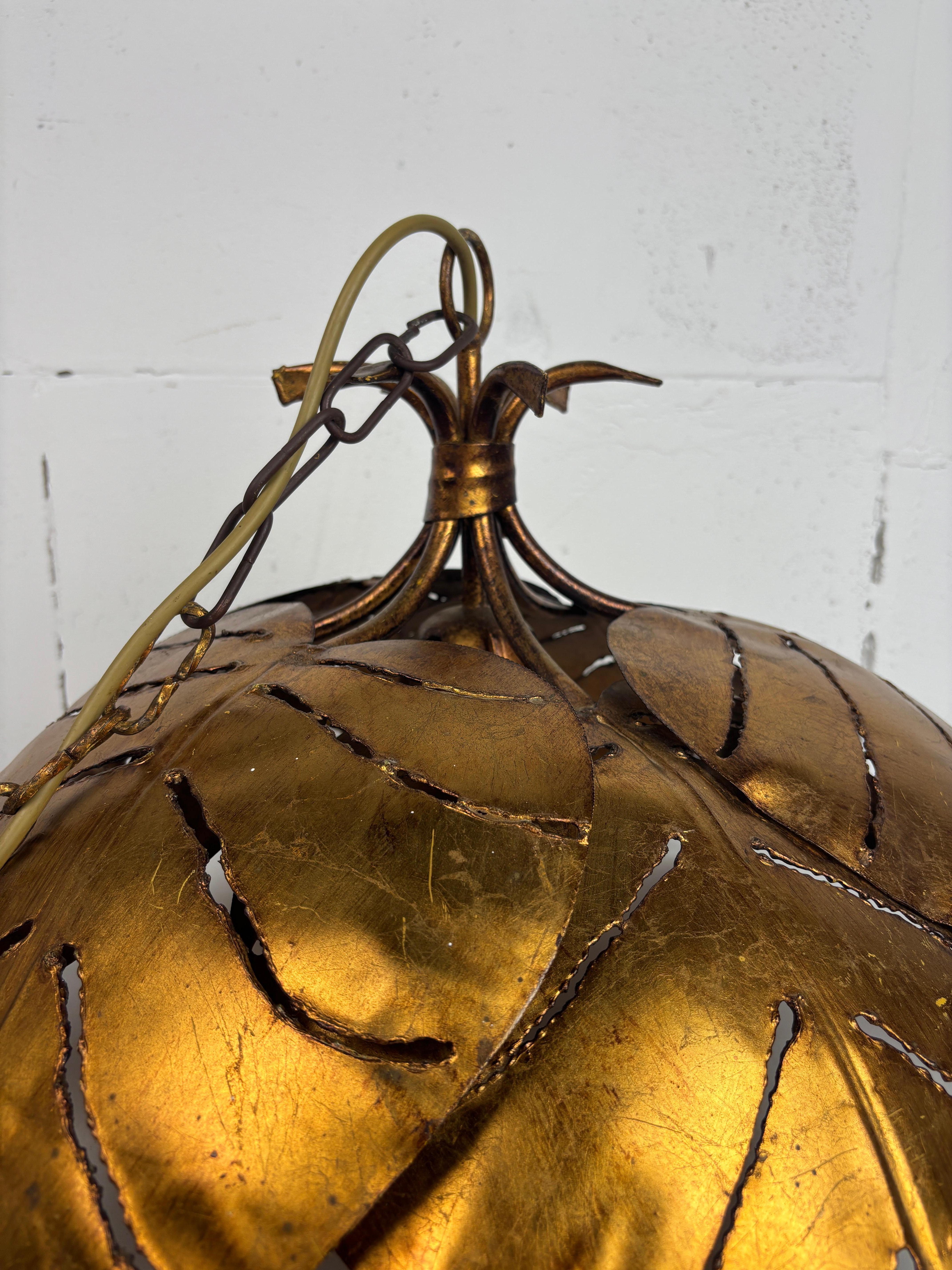 Large gilt metal palm leaf pendant in the style of Maison Jansen, France 1960s For Sale 2