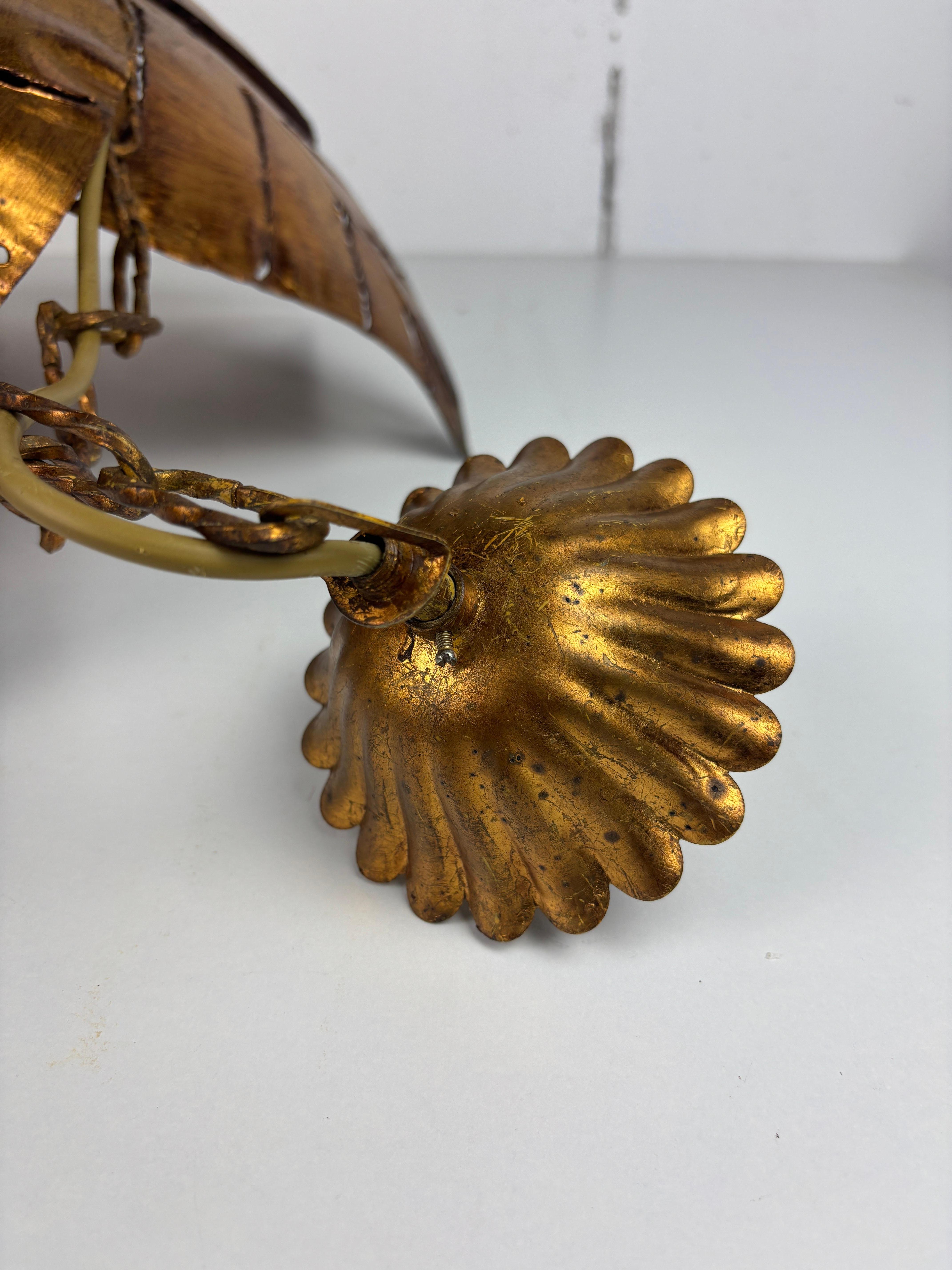 Large gilt metal palm leaf pendant in the style of Maison Jansen, France 1960s For Sale 5